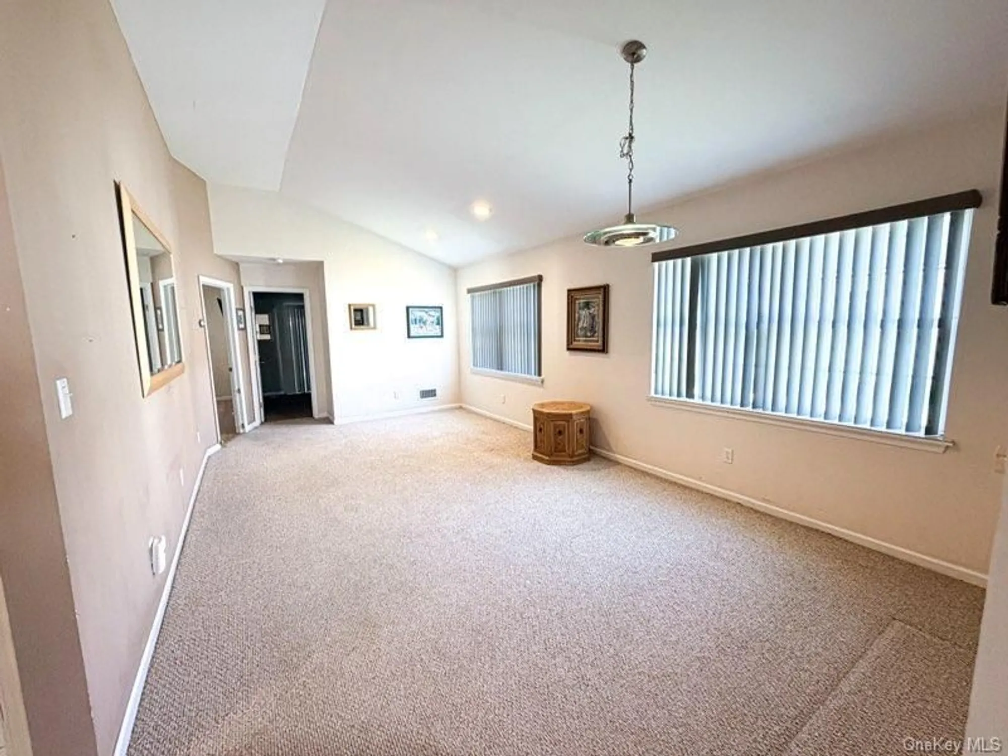 Property Slideshow image 14 of 25 | 1 willow ct, Manorville, NY, 11949