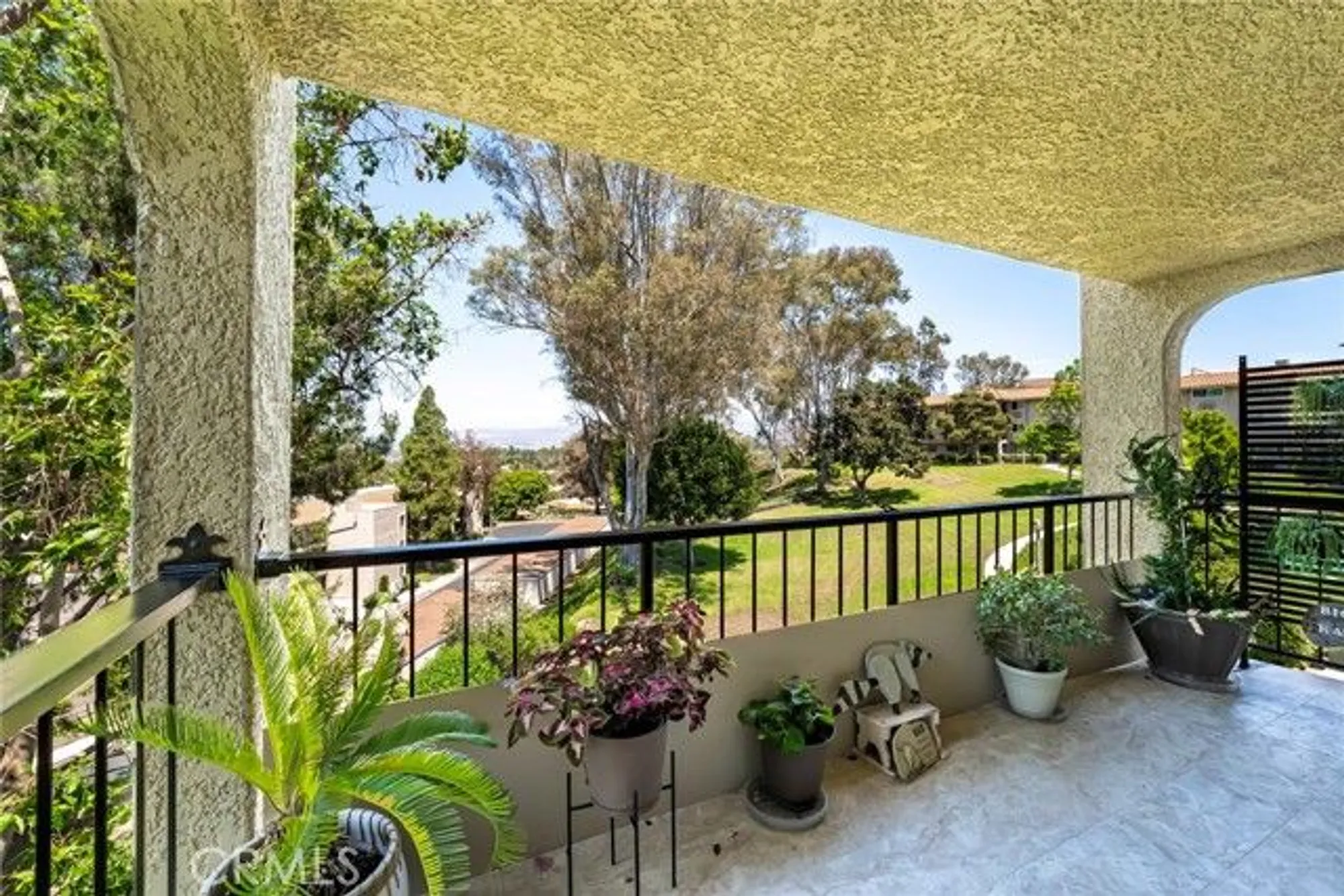 Property Slideshow image 24 of 32 | 5370 punta alta 2a, Laguna Woods, CA, 92637