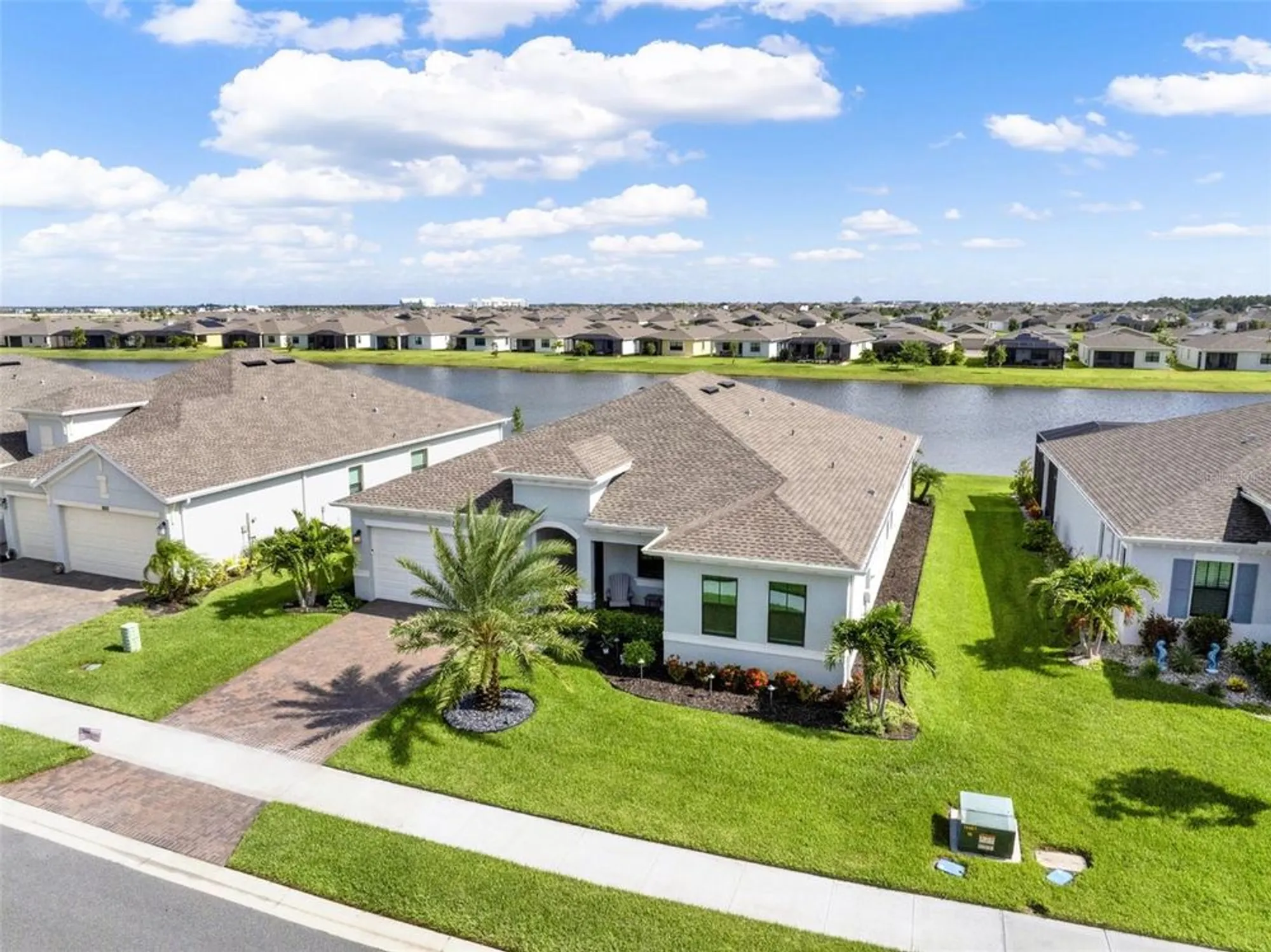 Property Slideshow image 5 of 52 | 992 great belt cir, Melbourne, FL, 32940