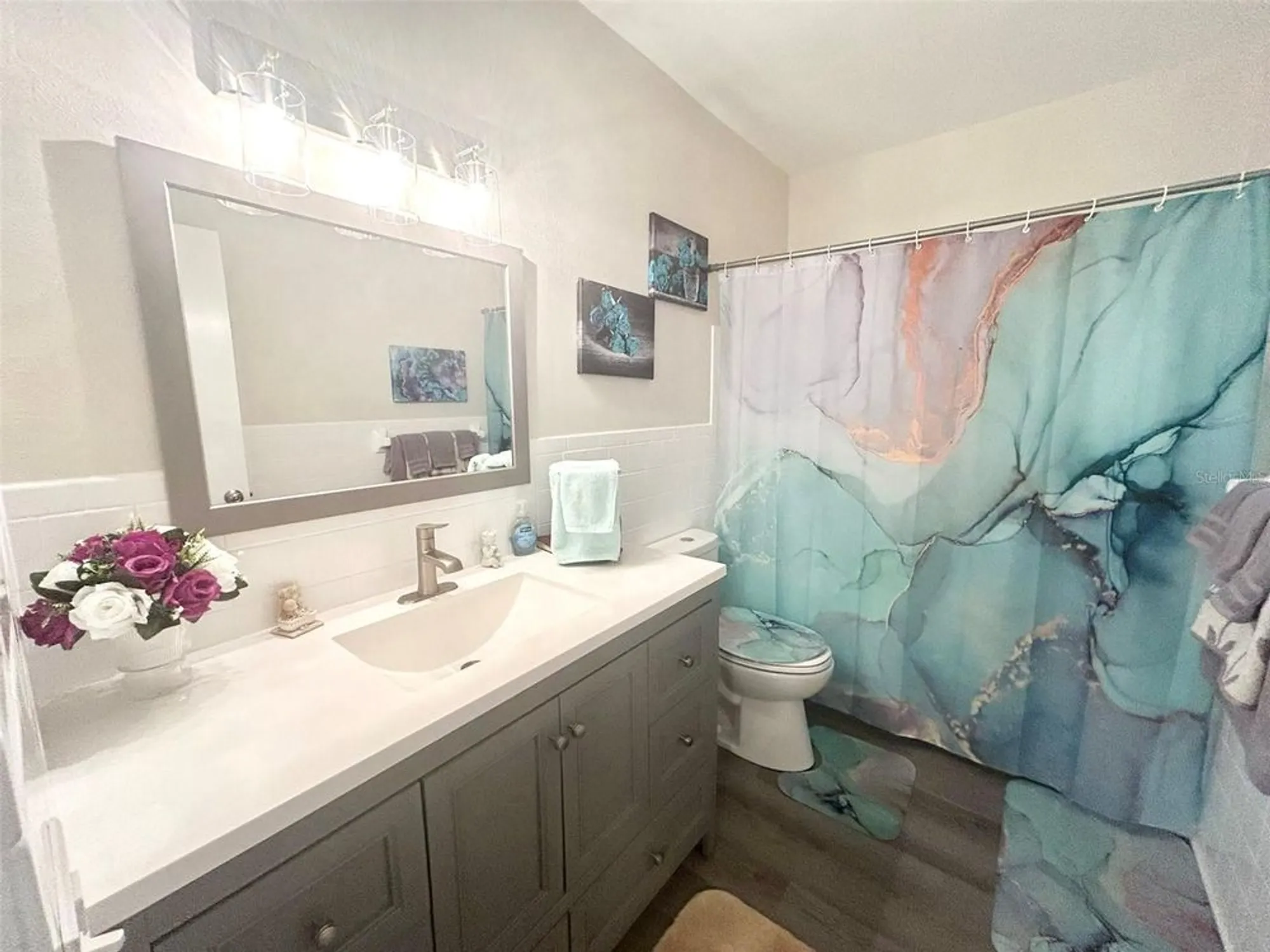 Property Slideshow image 15 of 37 | 2434 australia way 50, Clearwater, FL, 33763