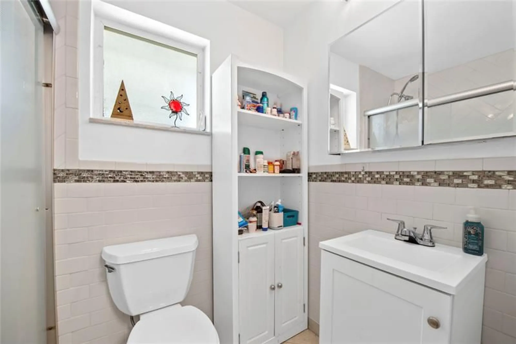 Property Slideshow image 14 of 35 | 220 s golf blvd, Pompano Beach, FL, 33064