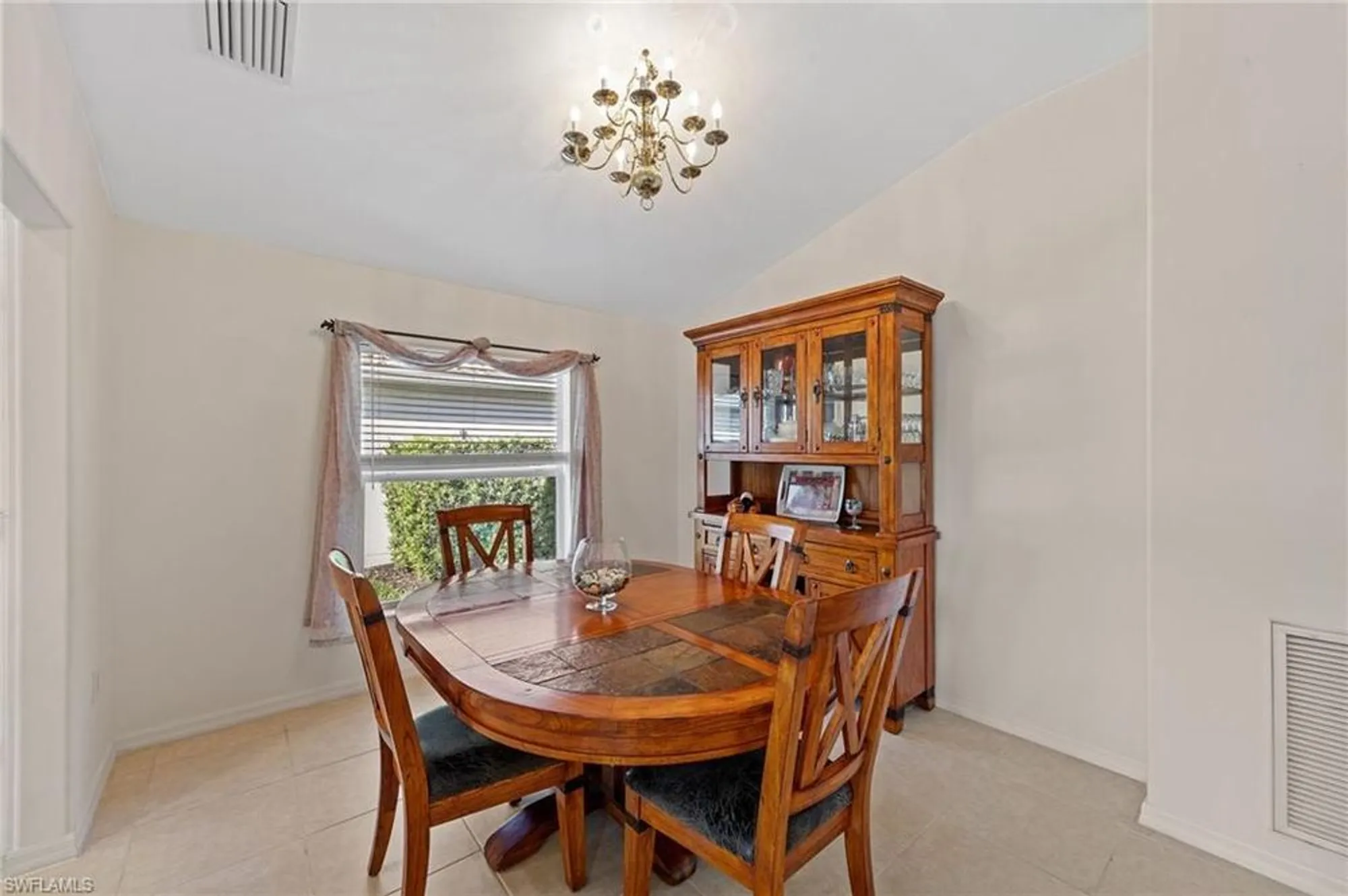 Property Slideshow image 16 of 50 | 9933 horse creek rd, Fort Myers, FL, 33913