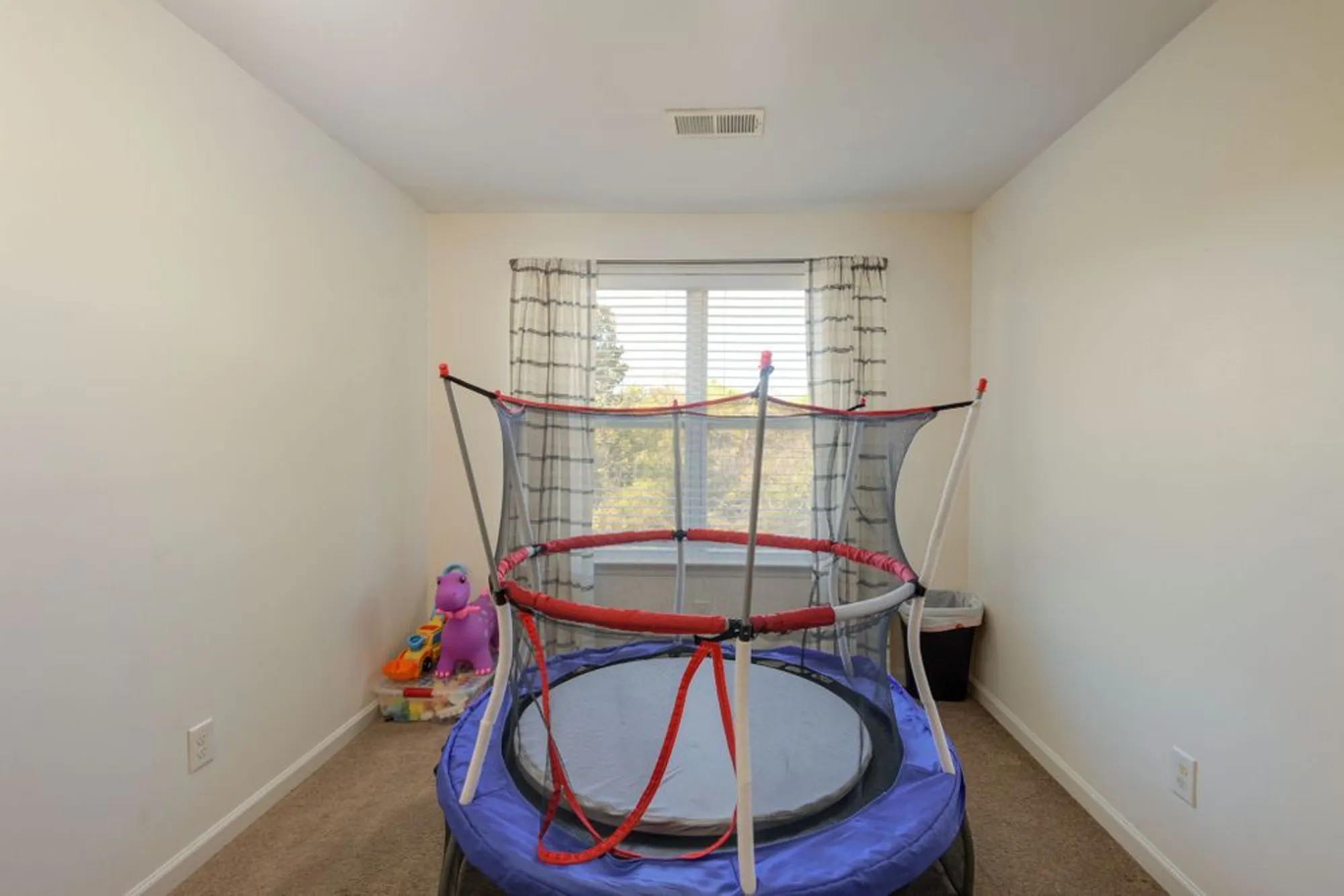 Property Slideshow image 44 of 94 | 259 meandering dr, Lebanon, TN, 37090