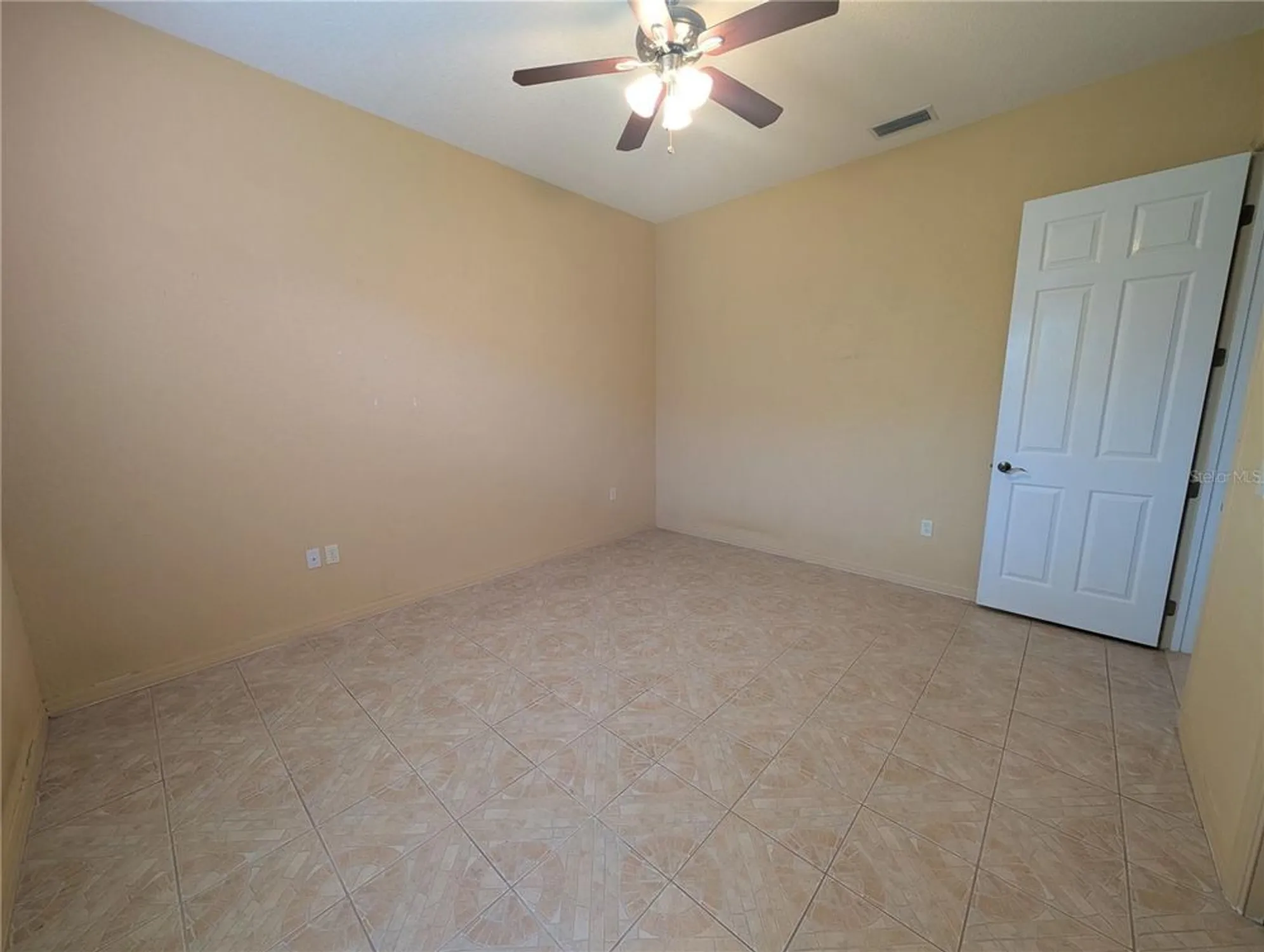 Property Slideshow image 34 of 64 | 4496 strathmore dr, Lake Wales, FL, 33859