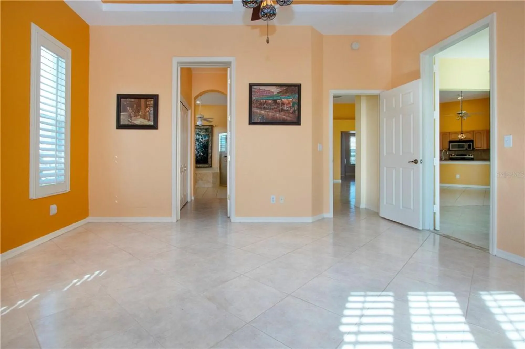 Property Slideshow image 39 of 74 | 1115 signature dr, Sun City Center, FL, 33573