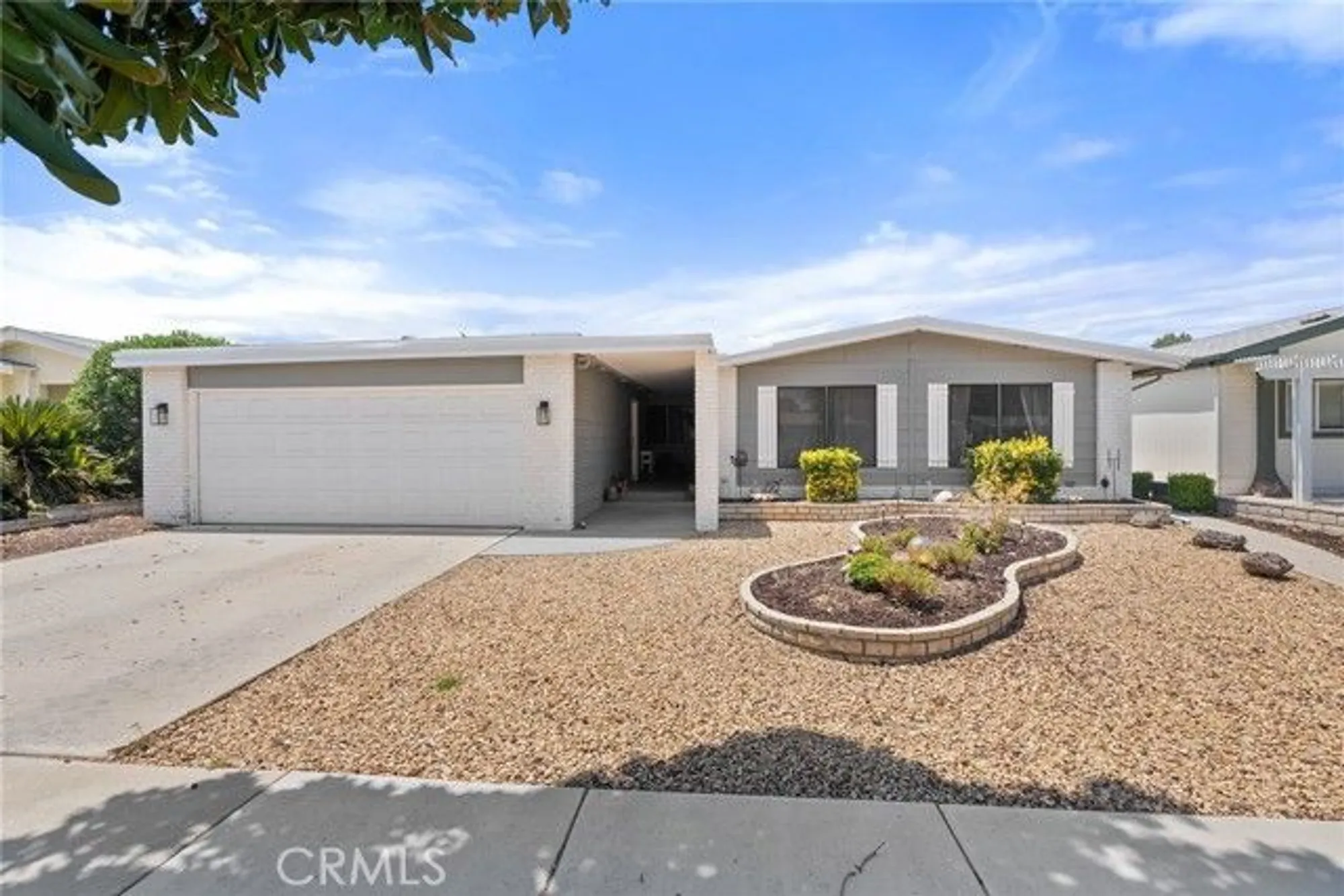 Property Slideshow image 2 of 36 | 1507 willow leaf dr, Hemet, CA, 92545