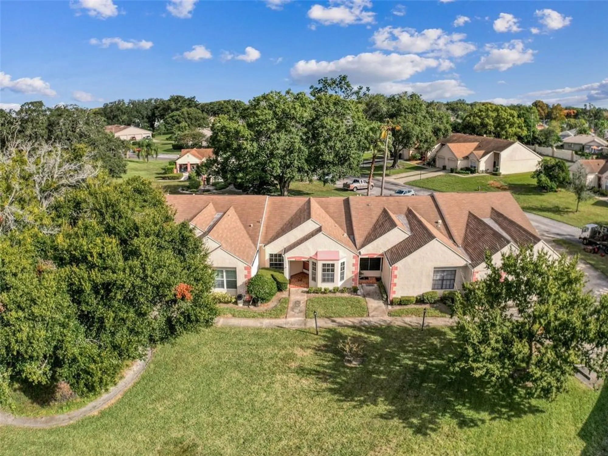 Property Slideshow image 14 of 74 | 11403 versailles ln, Port Richey, FL, 34668