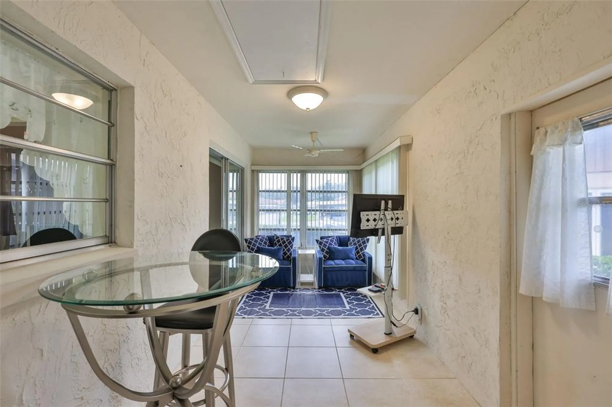 Property Slideshow image 24 of 55 | 401 feltham trl a, Sun City Center, FL, 33573