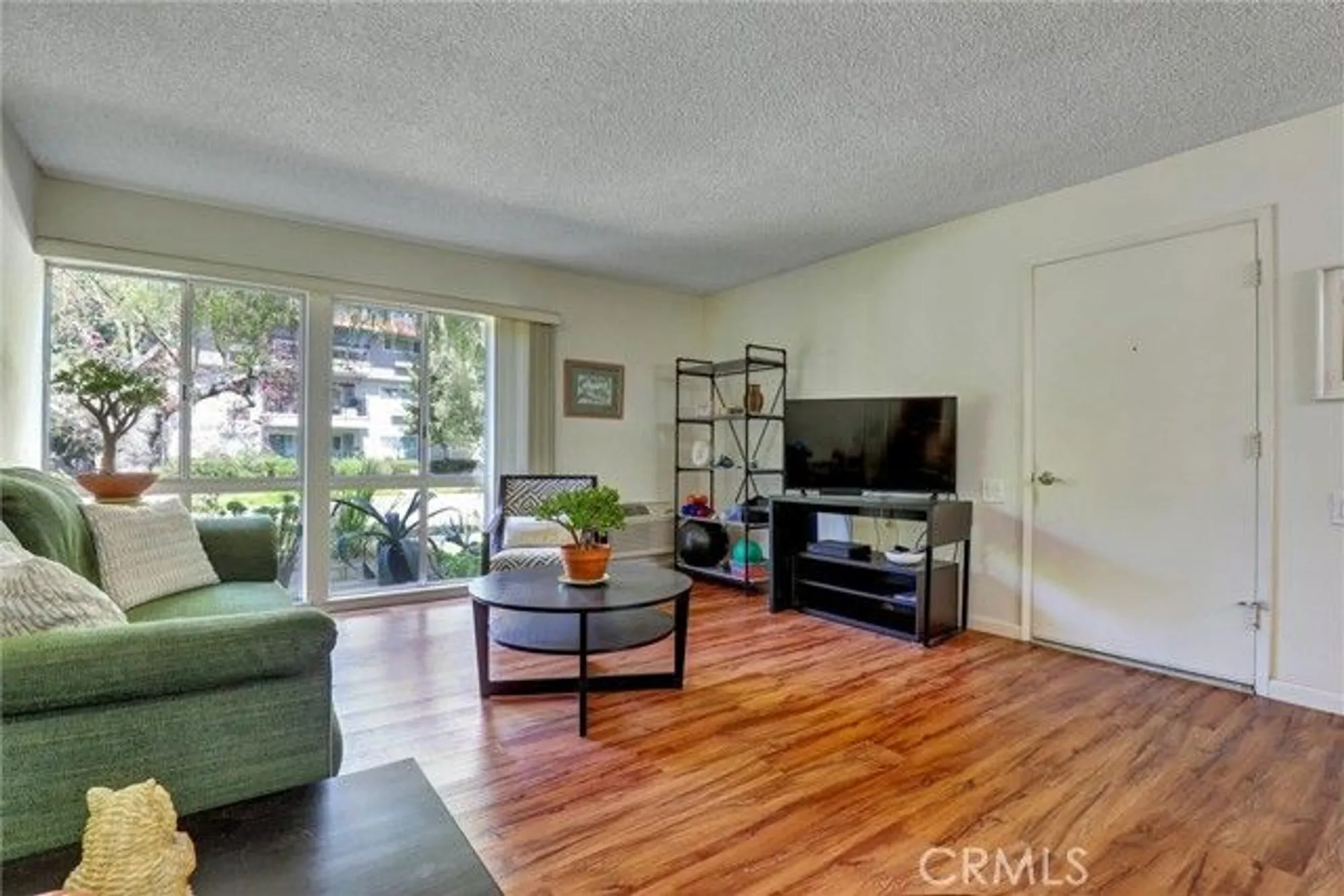 Property Slideshow image 3 of 30 | 2276 via d, Laguna Woods, CA, 92637