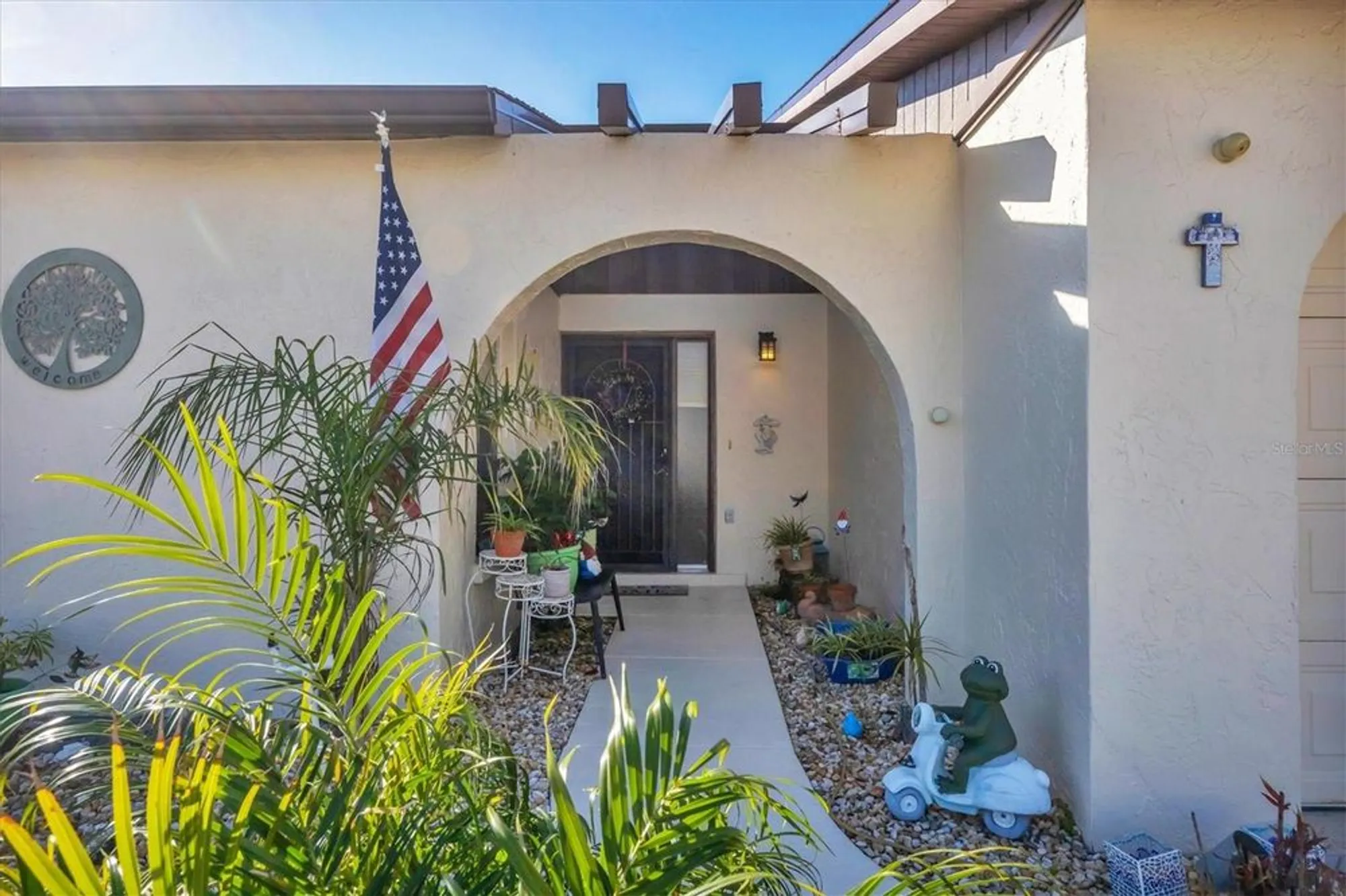 Property Slideshow image 6 of 64 | 603 chestnut ln # 90, Englewood, FL, 34223