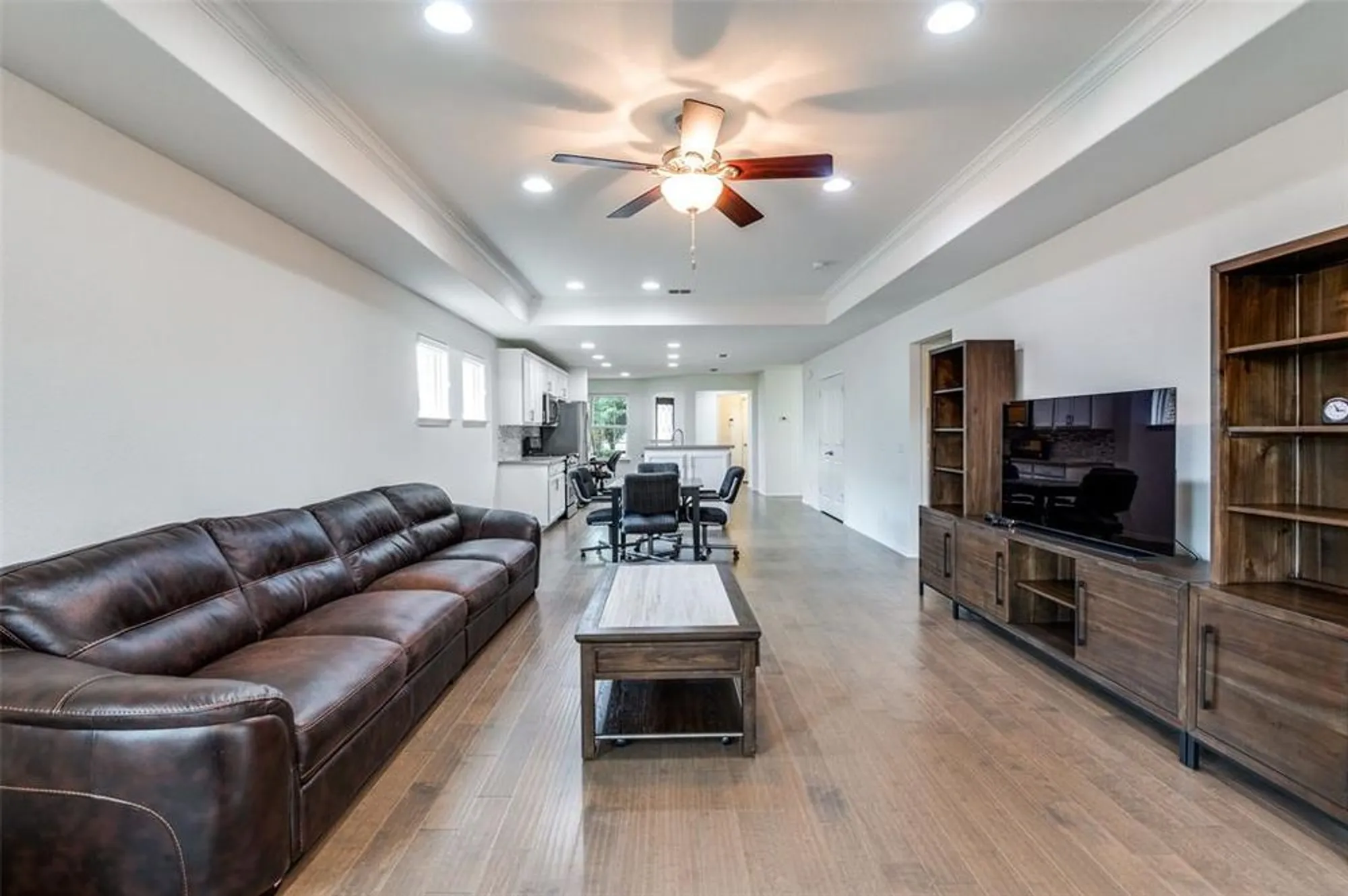 Property Slideshow image 13 of 25 | 8040 cool river dr, Frisco, TX, 75036