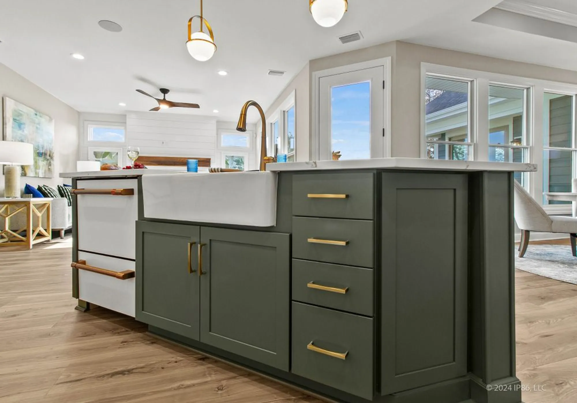 Property Slideshow image 13 of 26 | 524 restoration dr, Smyrna, TN, 37167