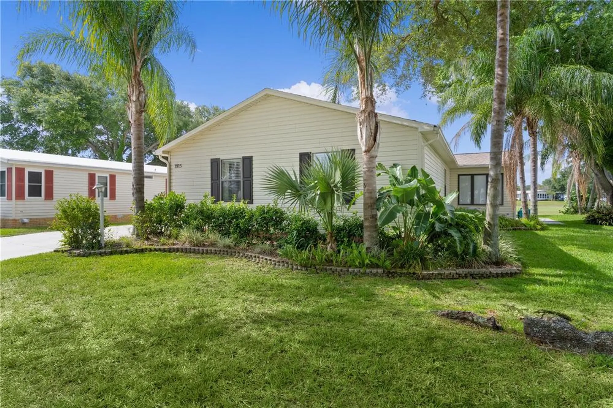 Property Slideshow image 3 of 34 | 1815 kaufman cir, The Villages, FL, 32159