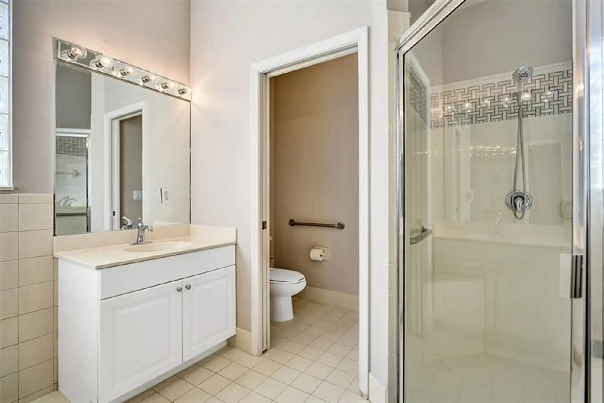Property Slideshow image 33 of 48 | 7992 rockford rd, Boynton Beach, FL, 33472