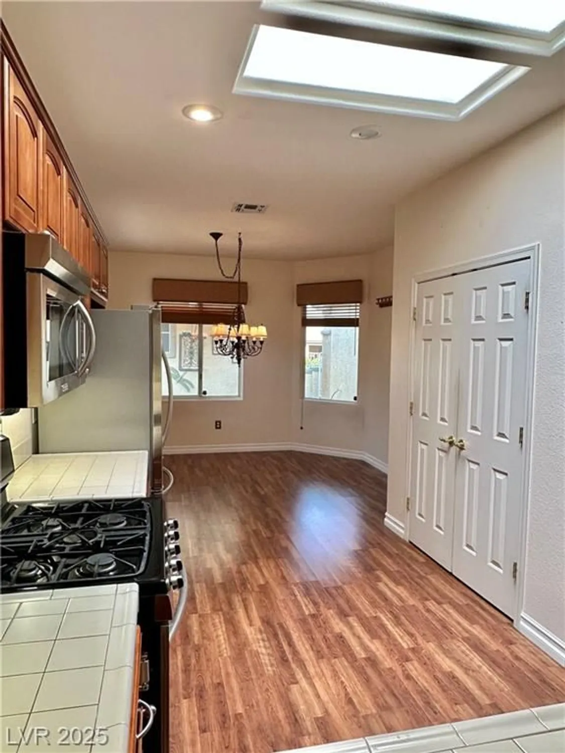 Property Slideshow image 18 of 40 | 2138 grand traverse st, Henderson, NV, 89052