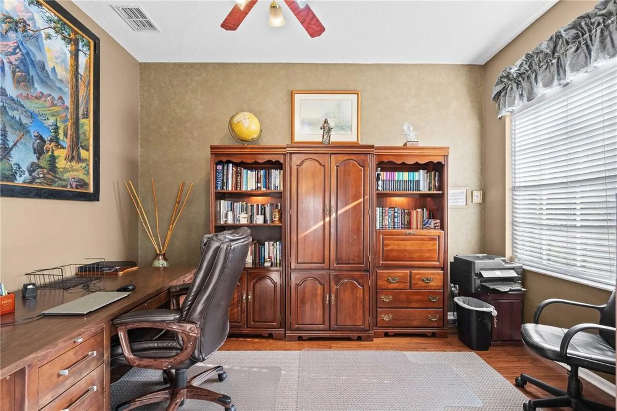 Property Slideshow image 25 of 71 | 13301 thoroughbred dr, Dade City, FL, 33525