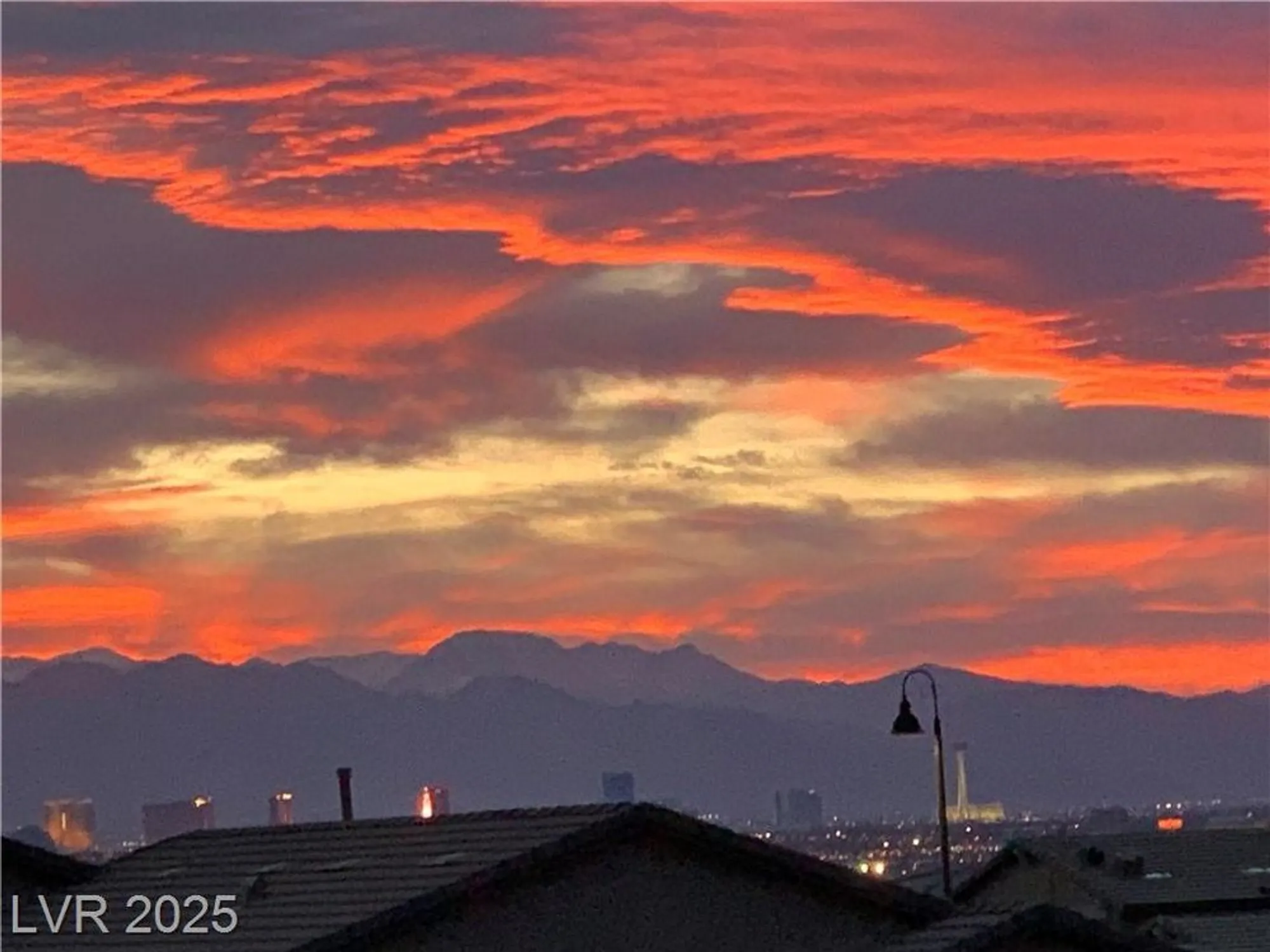 Property Slideshow image 8 of 53 | 738 purple knoll walk, Henderson, NV, 89011