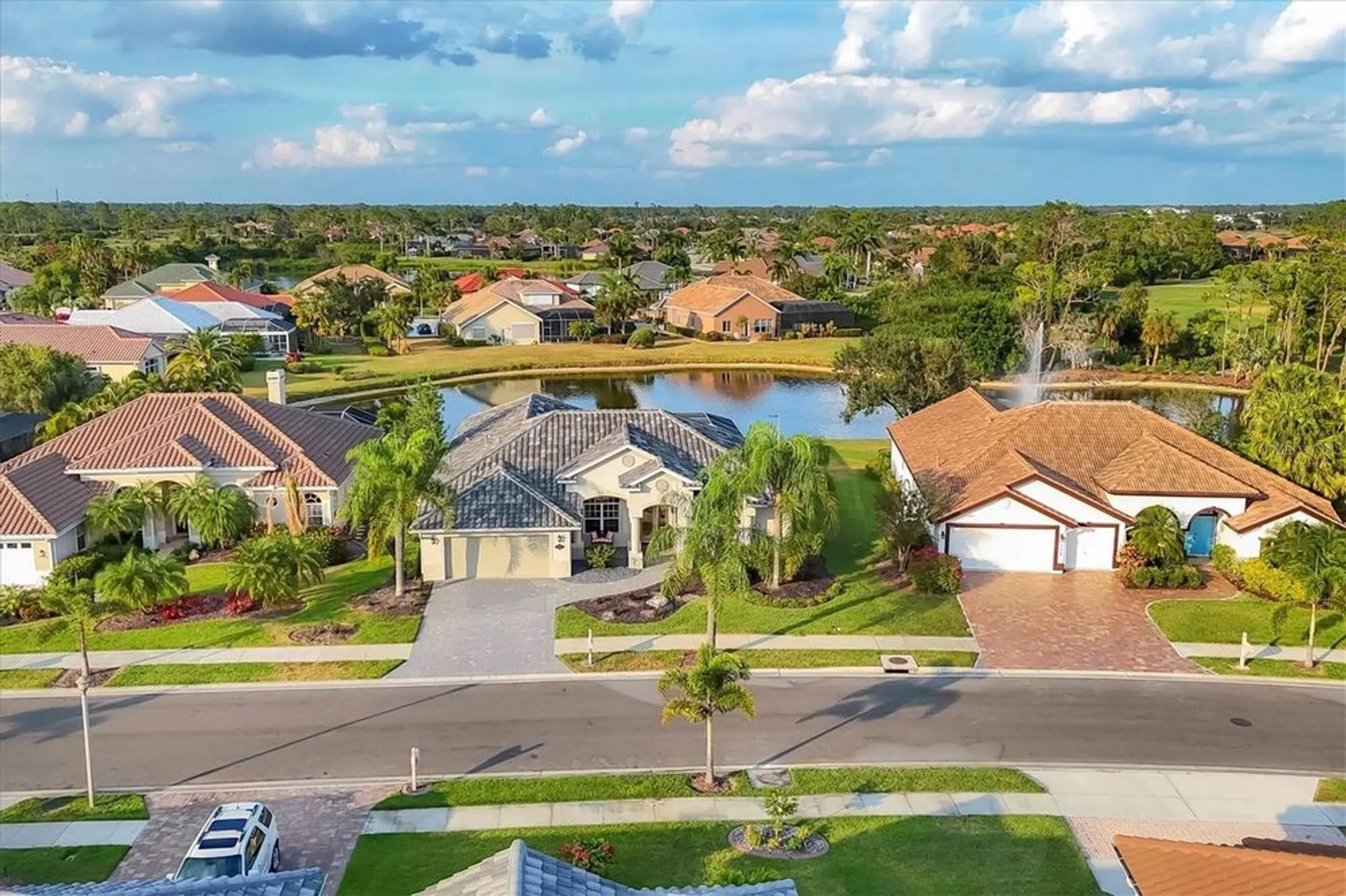 Property Slideshow image 6 of 63 | 5266 pine shadow ln, North Port, FL, 34287