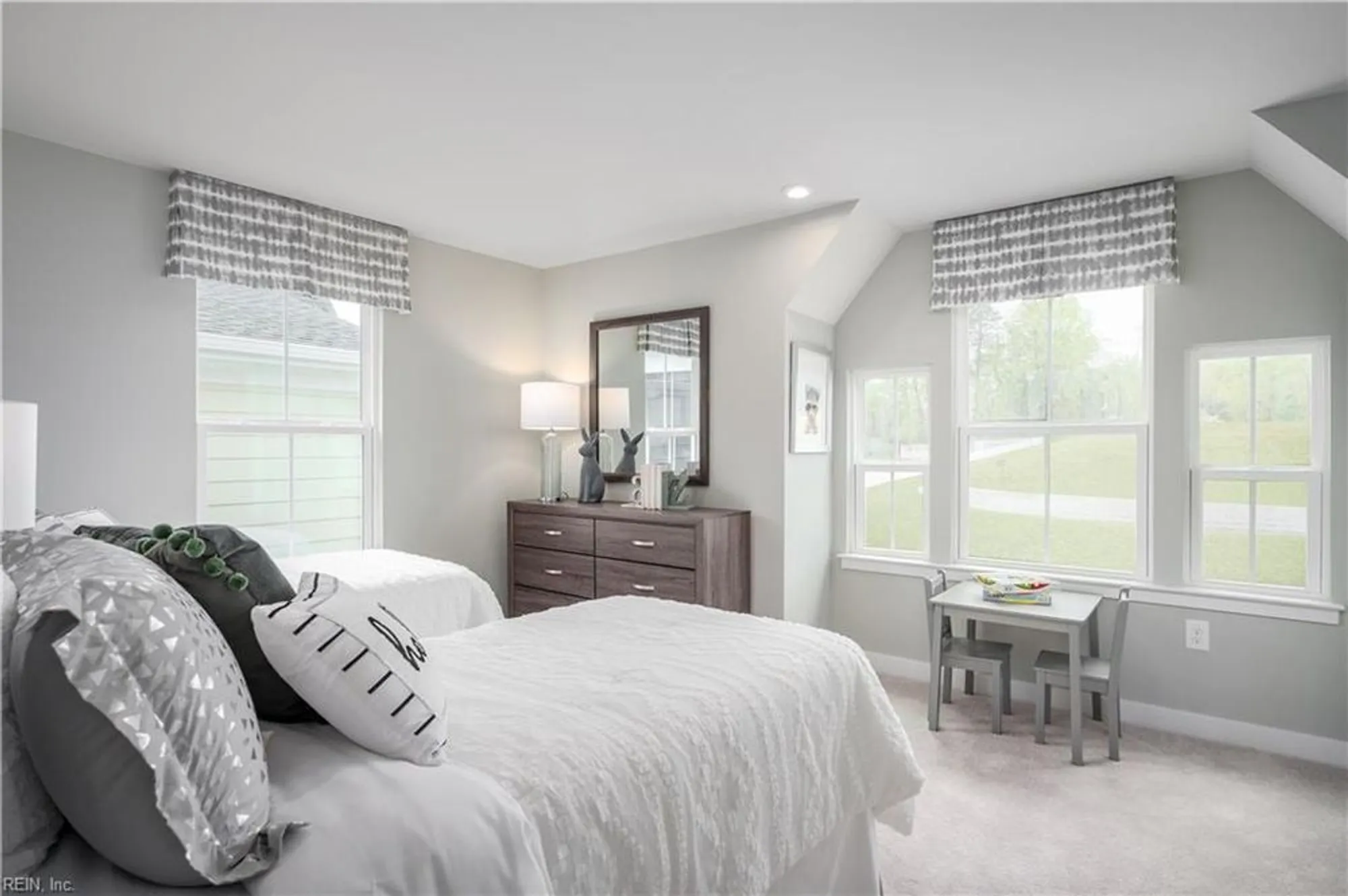 Property Slideshow image 20 of 29 | 13554 s village way, Carrollton, VA, 23314