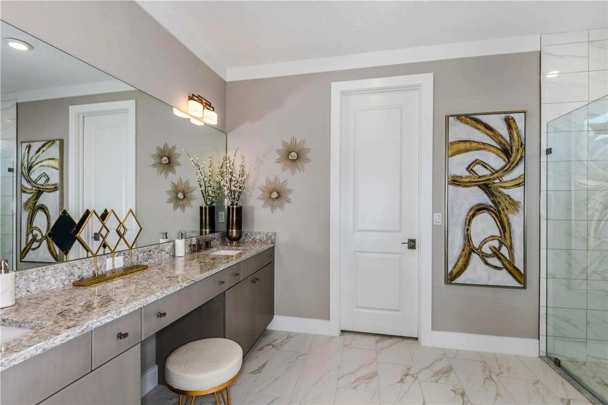 Property Slideshow image 21 of 66 | 18402 rockport pl, Lakewood Ranch, FL, 34211