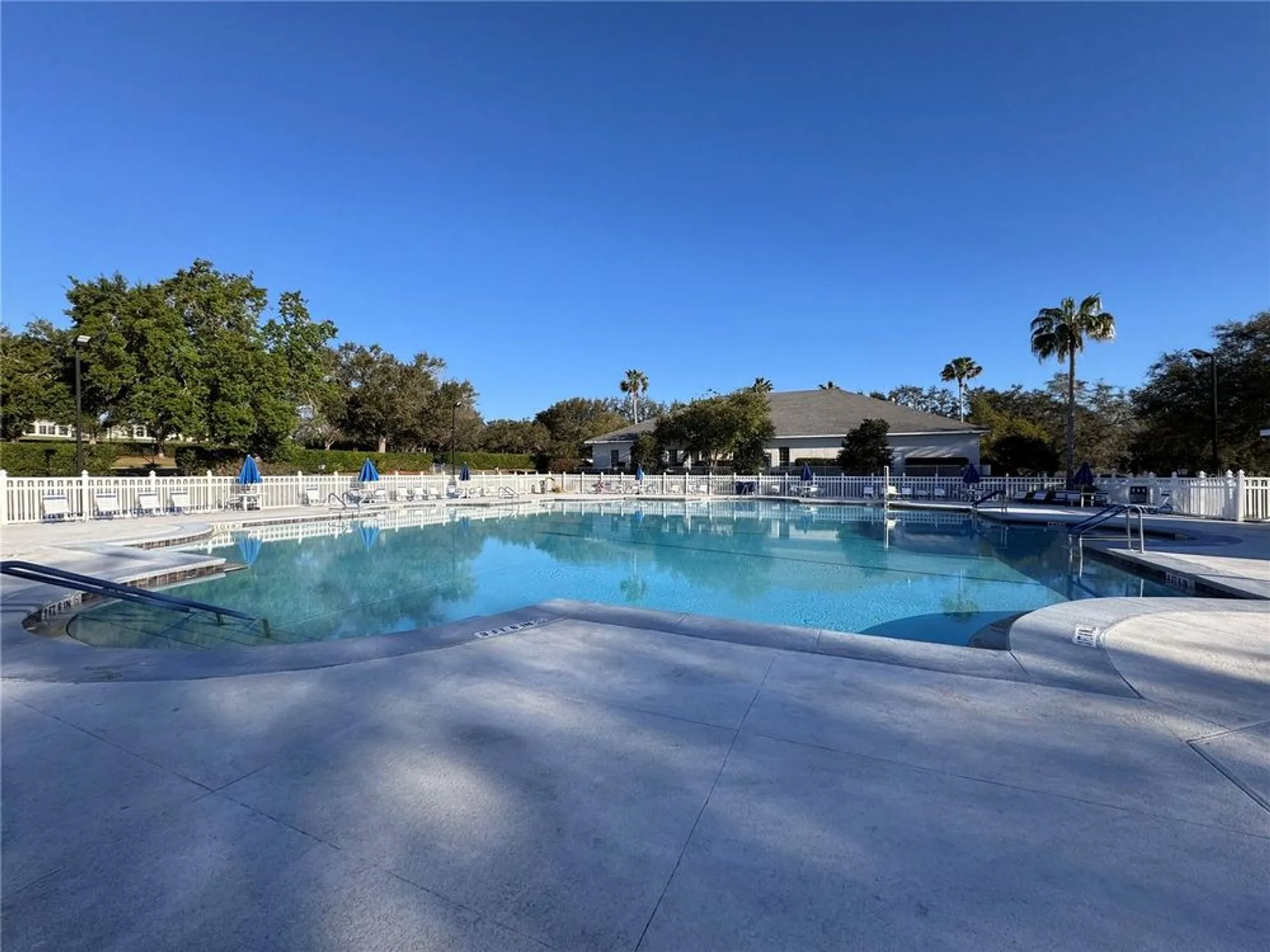 Property Slideshow image 64 of 90 | 24547 bocage way, Leesburg, FL, 34748