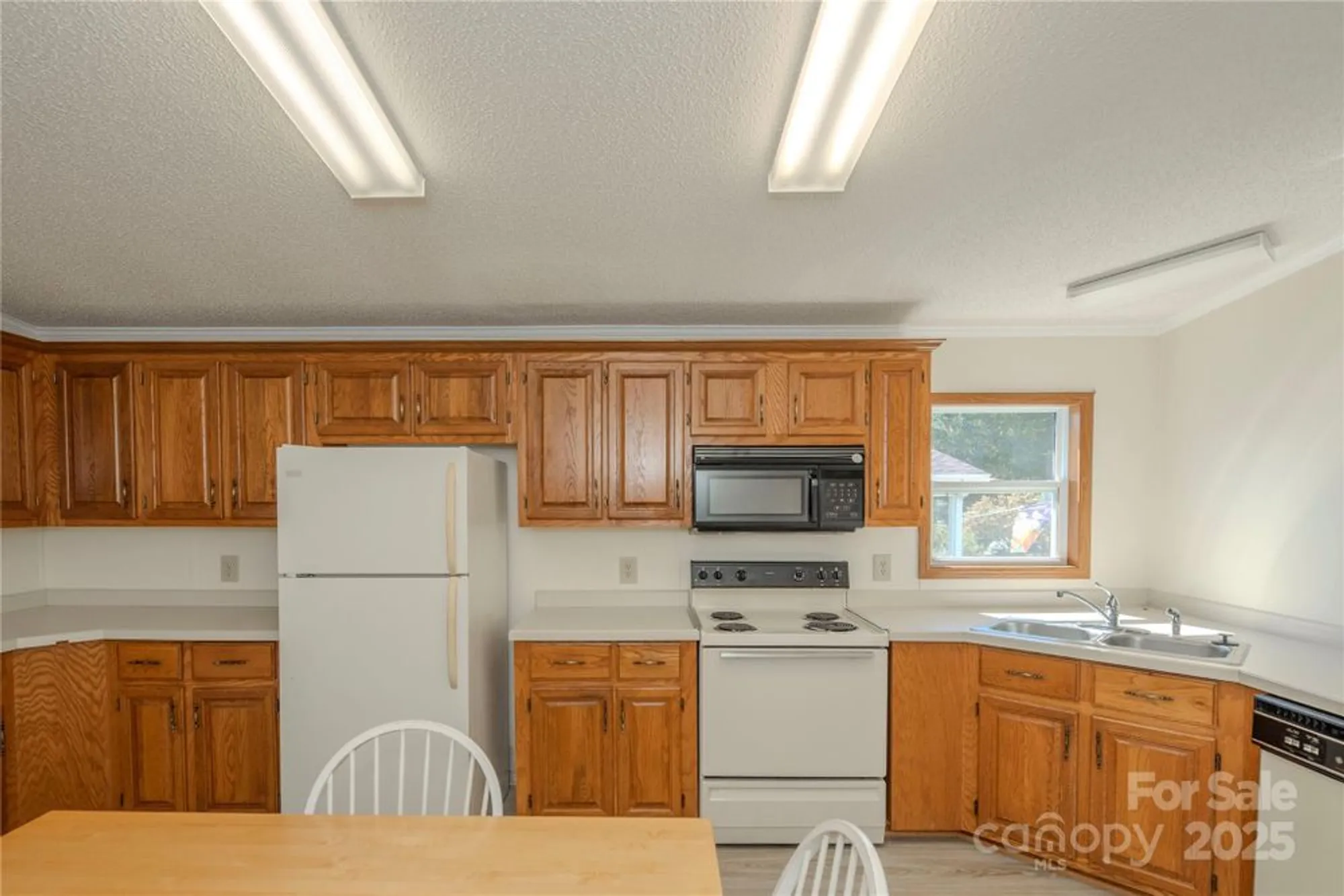 Property Slideshow image 17 of 22 | 14 beechnut dr, Hendersonville, NC, 28739