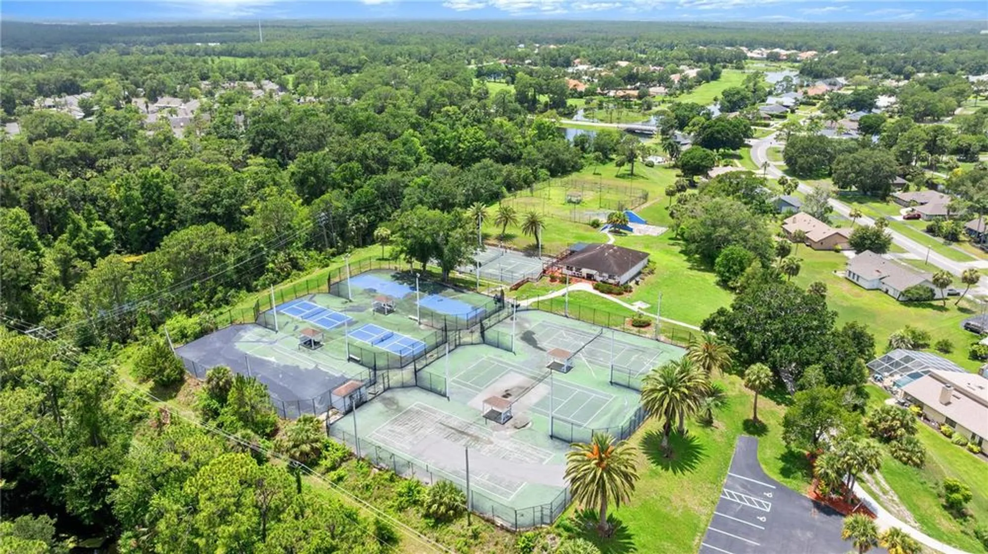 Property Slideshow image 35 of 62 | 148 bob white ct 1480, Daytona Beach, FL, 32119