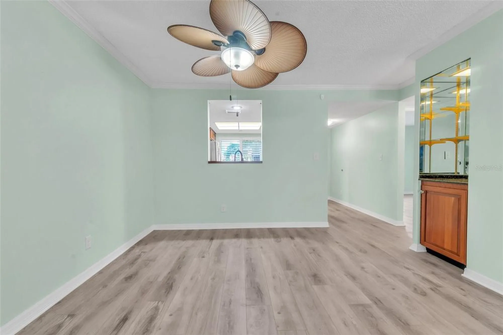 Property Slideshow image 13 of 46 | 19029 us highway 19 n apt 18b, Clearwater, FL, 33764