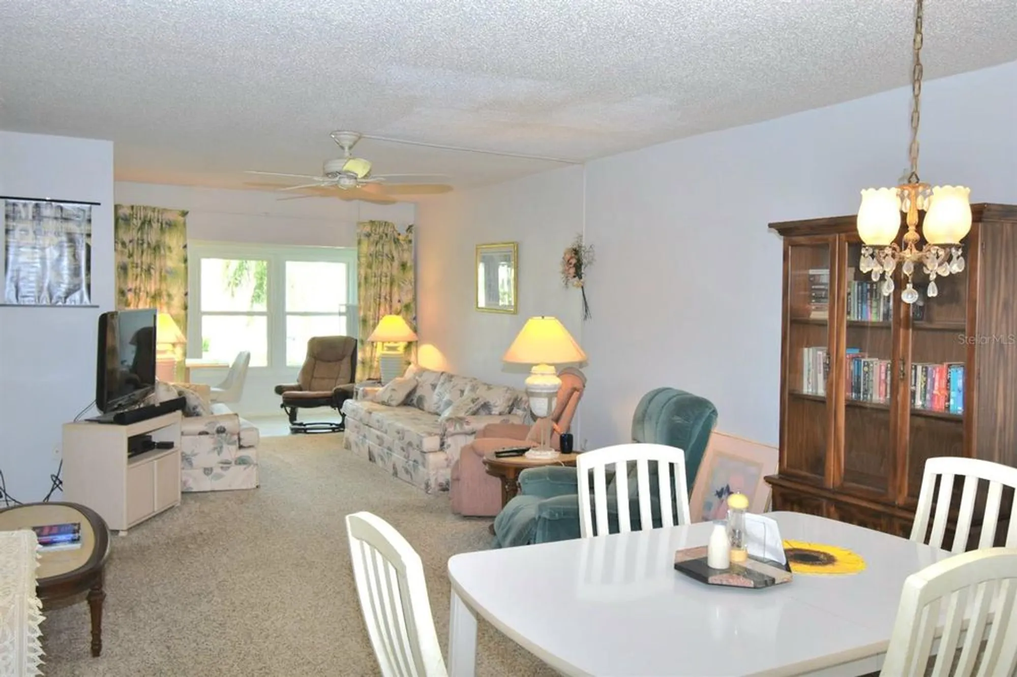 Property Slideshow image 11 of 27 | 960 virginia st 205, Dunedin, FL, 34698