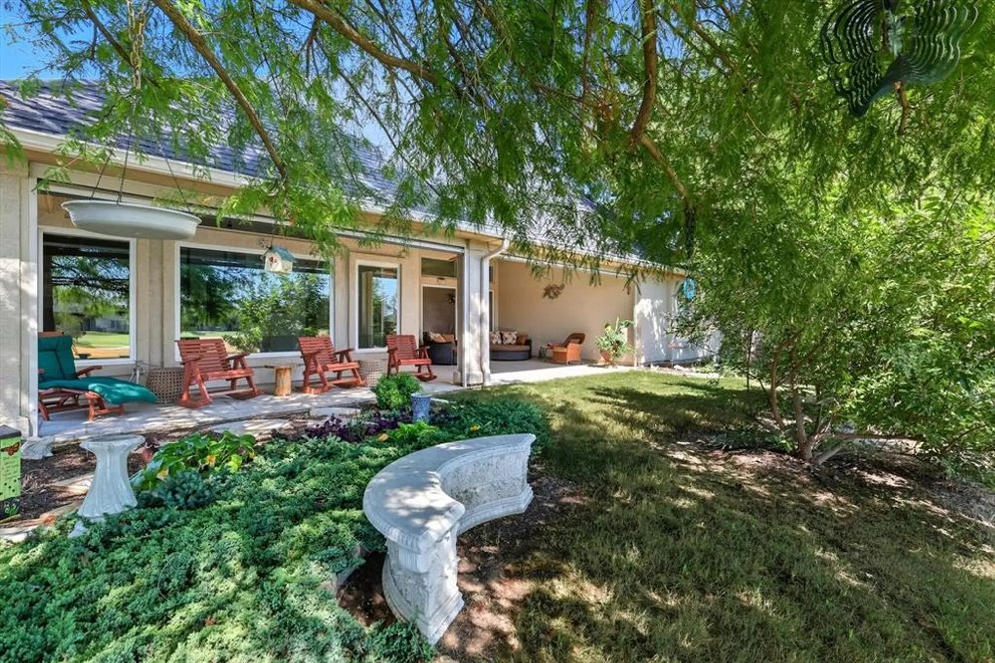 Property Slideshow image 34 of 39 | 9501 grandview dr, Denton, TX, 76207