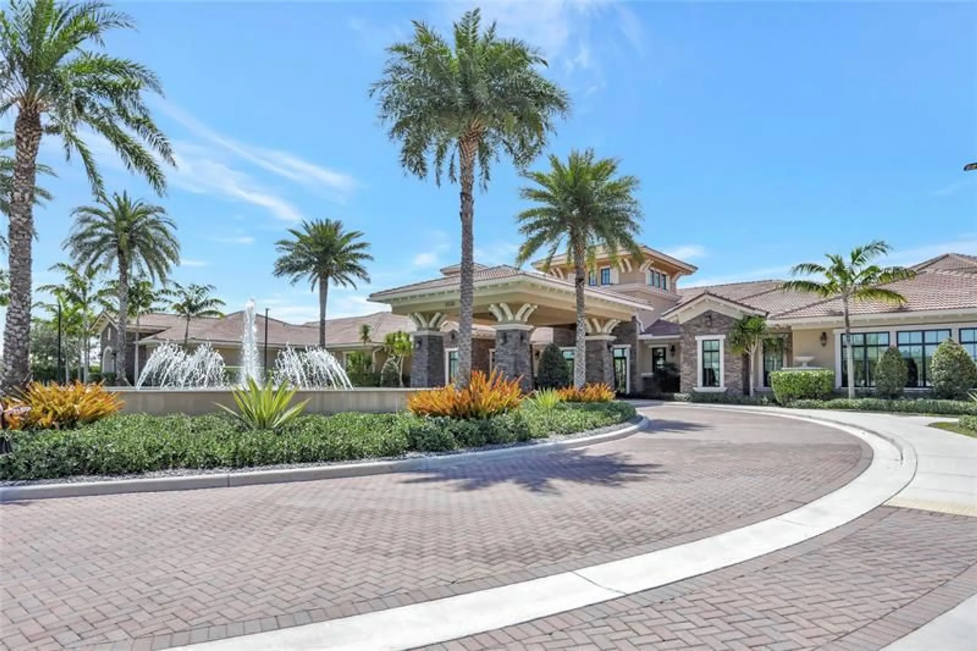 Property Slideshow image 57 of 65 | 11927 leon cir, Parkland, FL, 33076