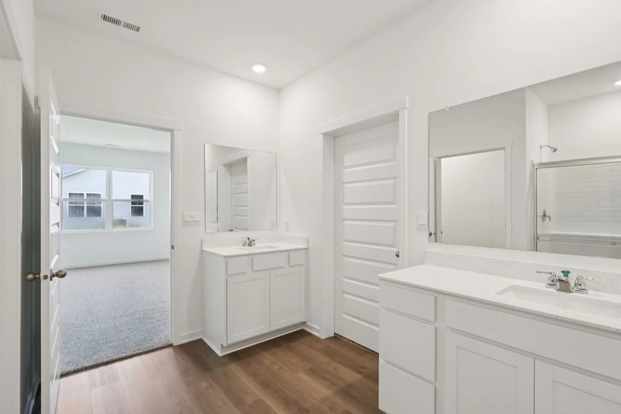 Property Slideshow image 21 of 35 | 2601 harnish dr, Algonquin, IL, 60102