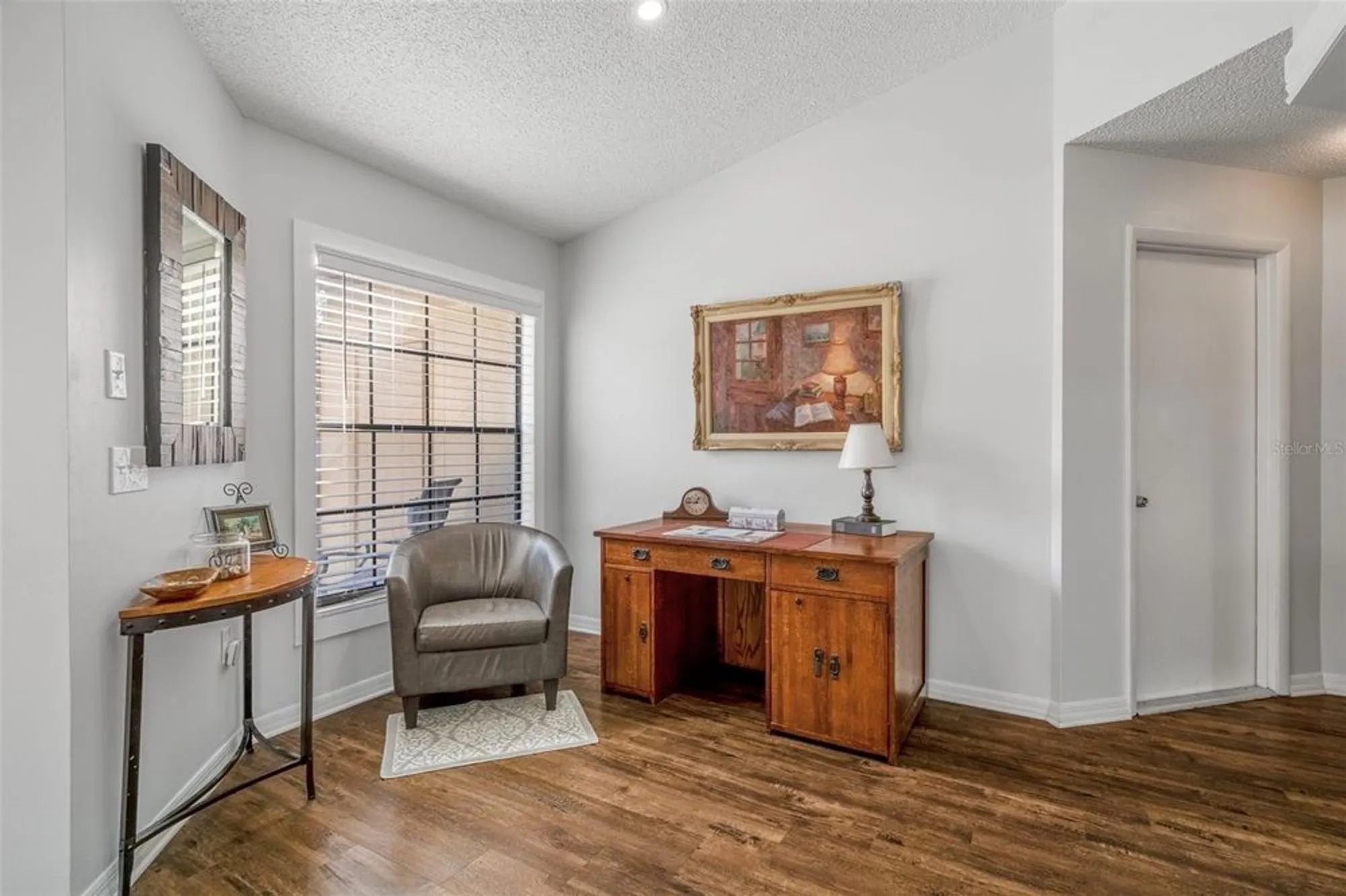 Property Slideshow image 10 of 65 | 6732 oak cluster cir, Spring Hill, FL, 34606