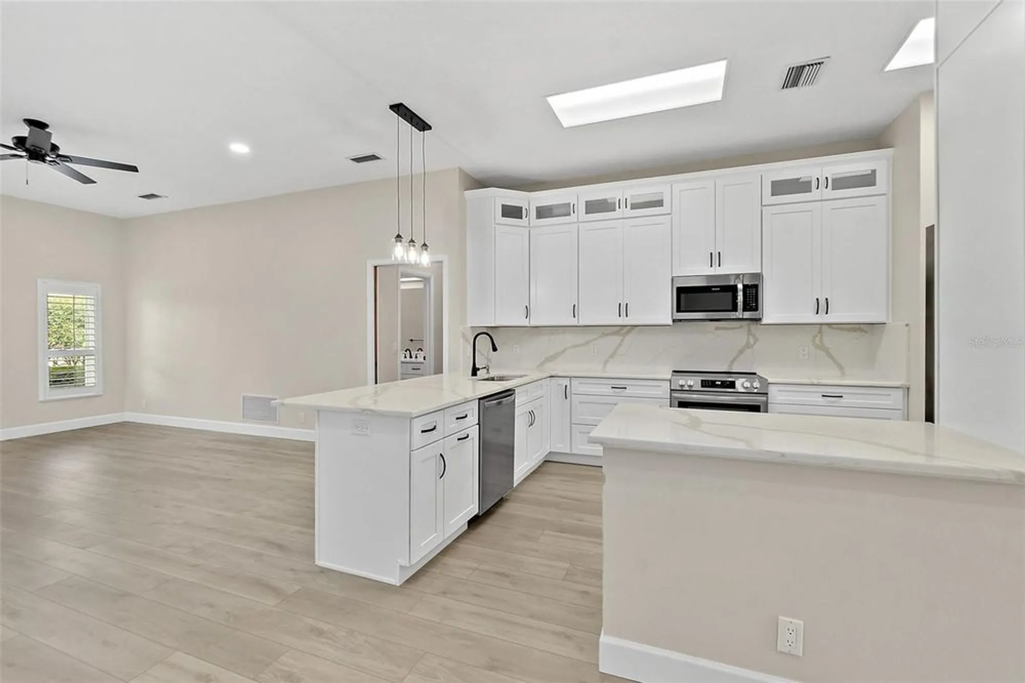 Property Slideshow image 14 of 56 | 38 kingsley cir, Ormond Beach, FL, 32174
