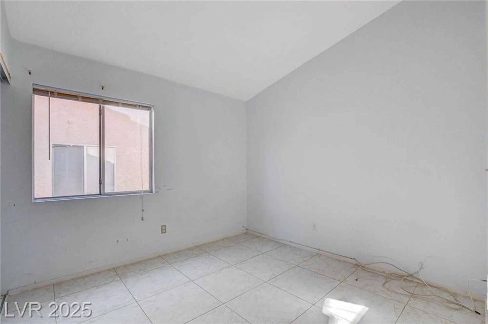 Property Slideshow image 30 of 40 | 5524 morningcross st, Las Vegas, NV, 89130