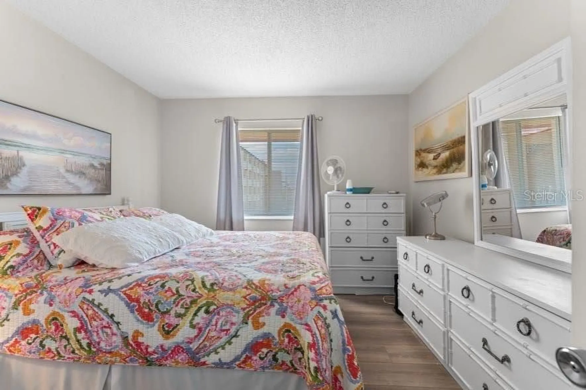 Property Slideshow image 13 of 28 | 3915 lake bayshore dr, Bradenton, FL, 34205