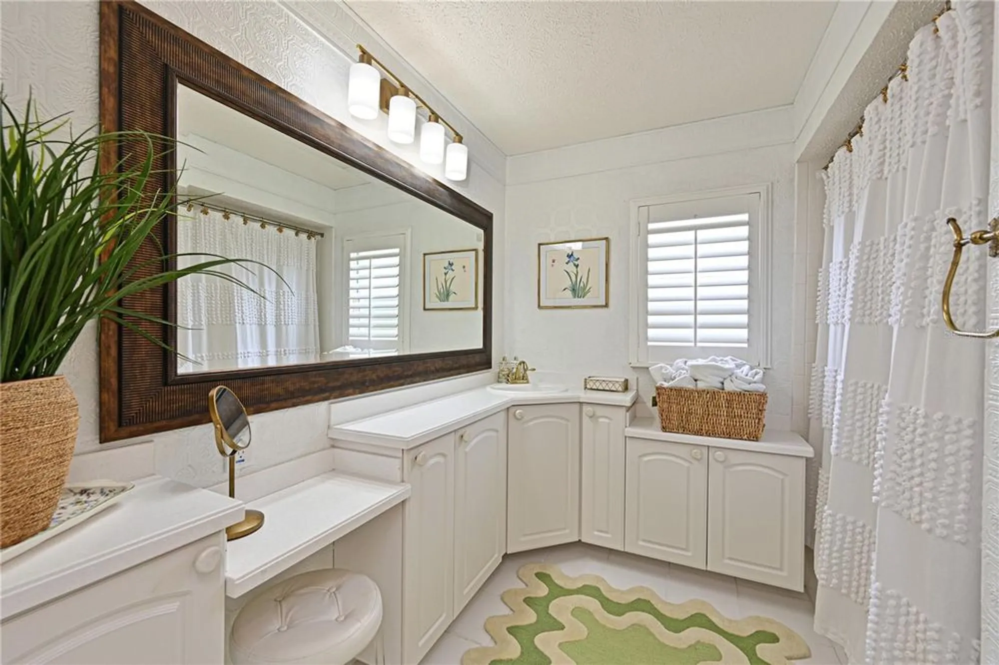 Property Slideshow image 35 of 89 | 6415 turners gap rd, Bradenton, FL, 34203