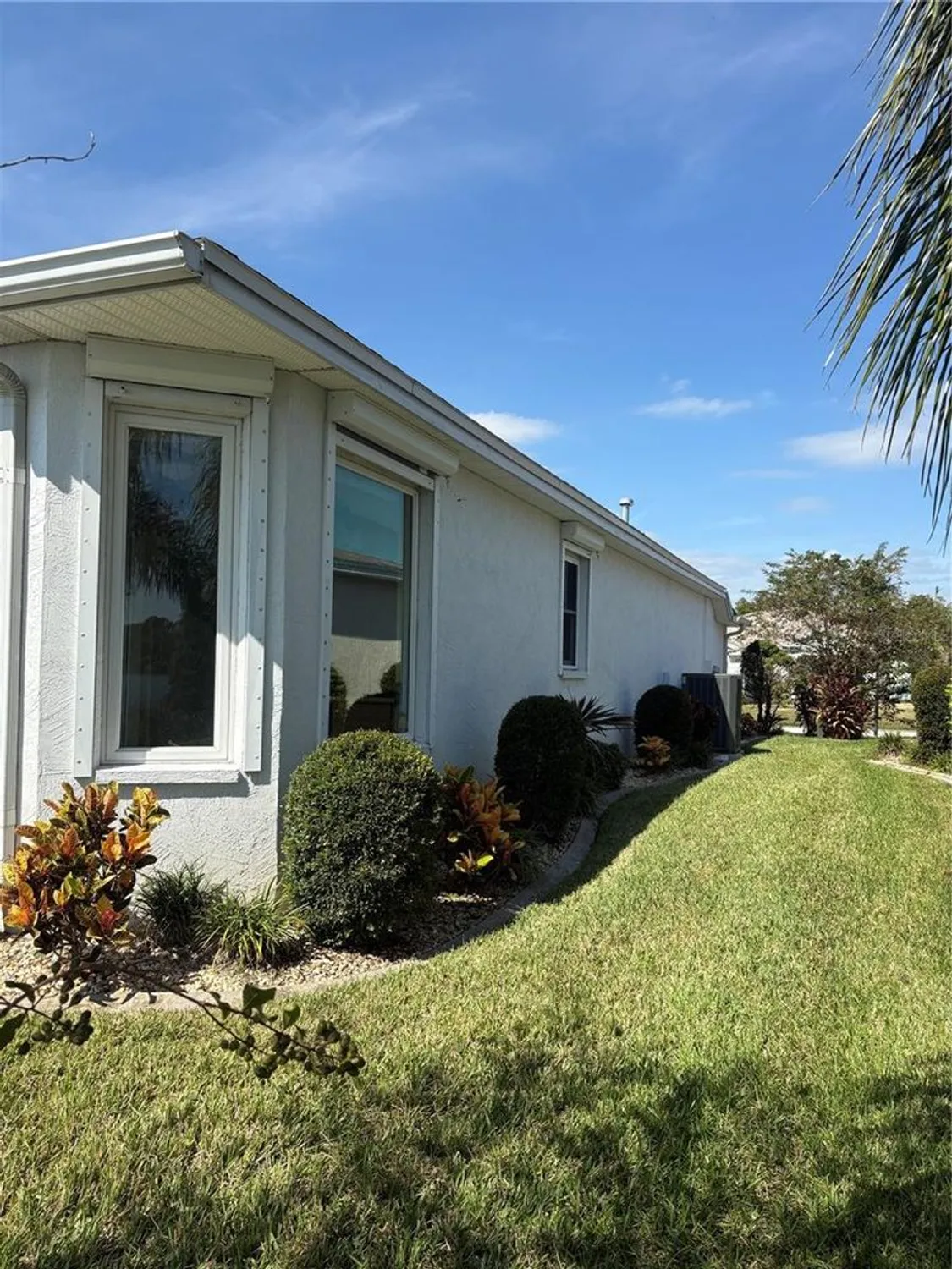Property Slideshow image 8 of 53 | 4220 windchime ln, Lakeland, FL, 33811