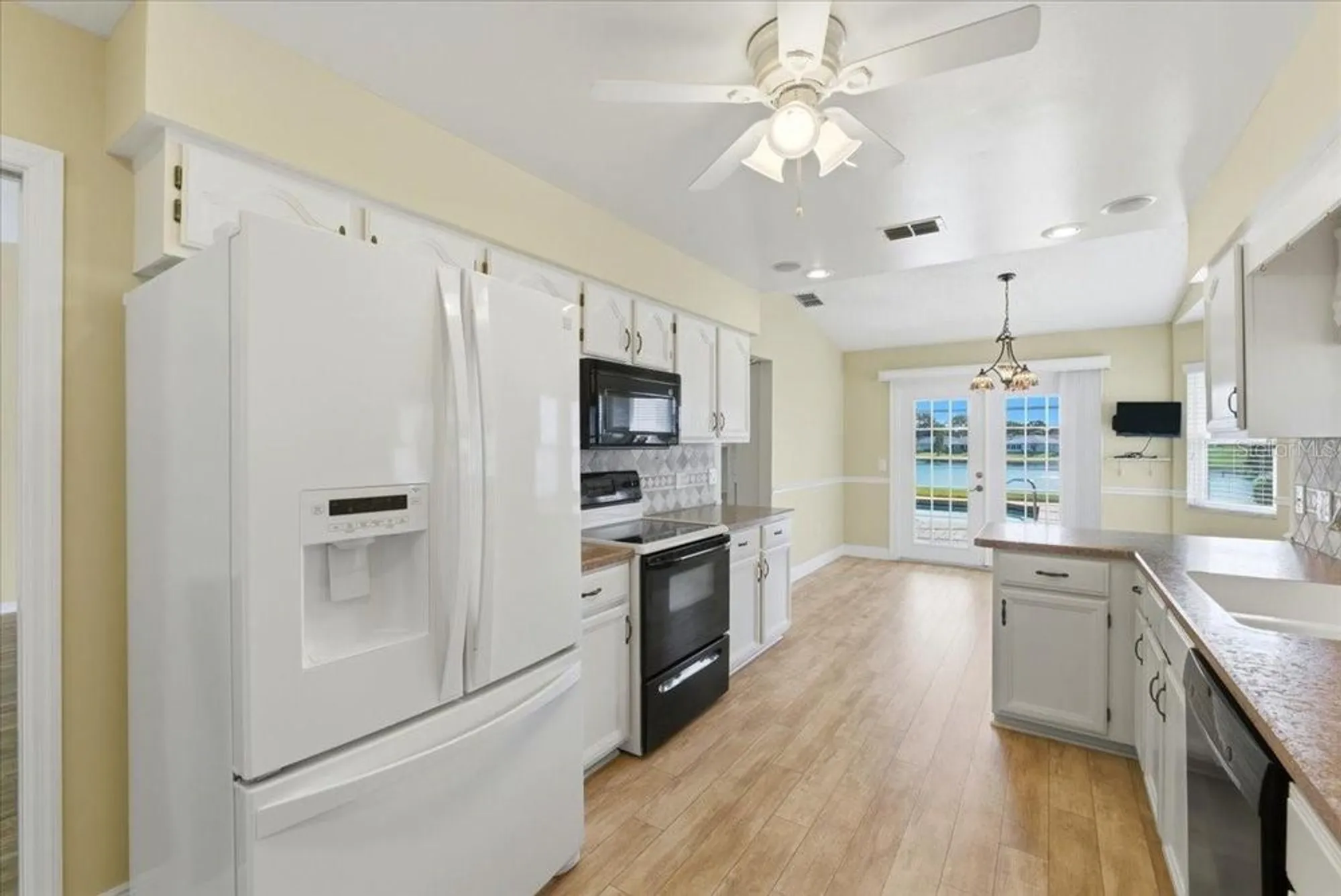 Property Slideshow image 7 of 56 | 3650 wildcat run, Lakeland, FL, 33810