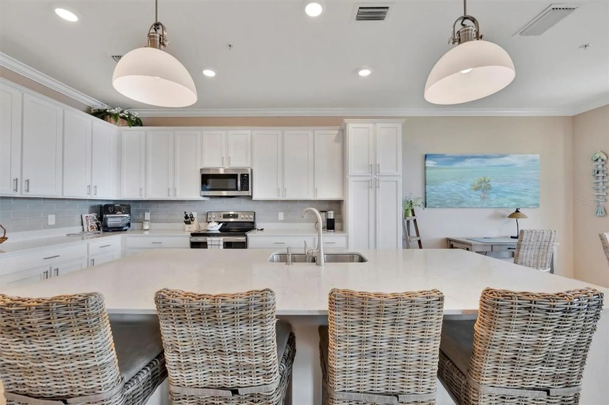 Property Slideshow image 12 of 67 | 1020 tidewater shores loop 405, Bradenton, FL, 34208