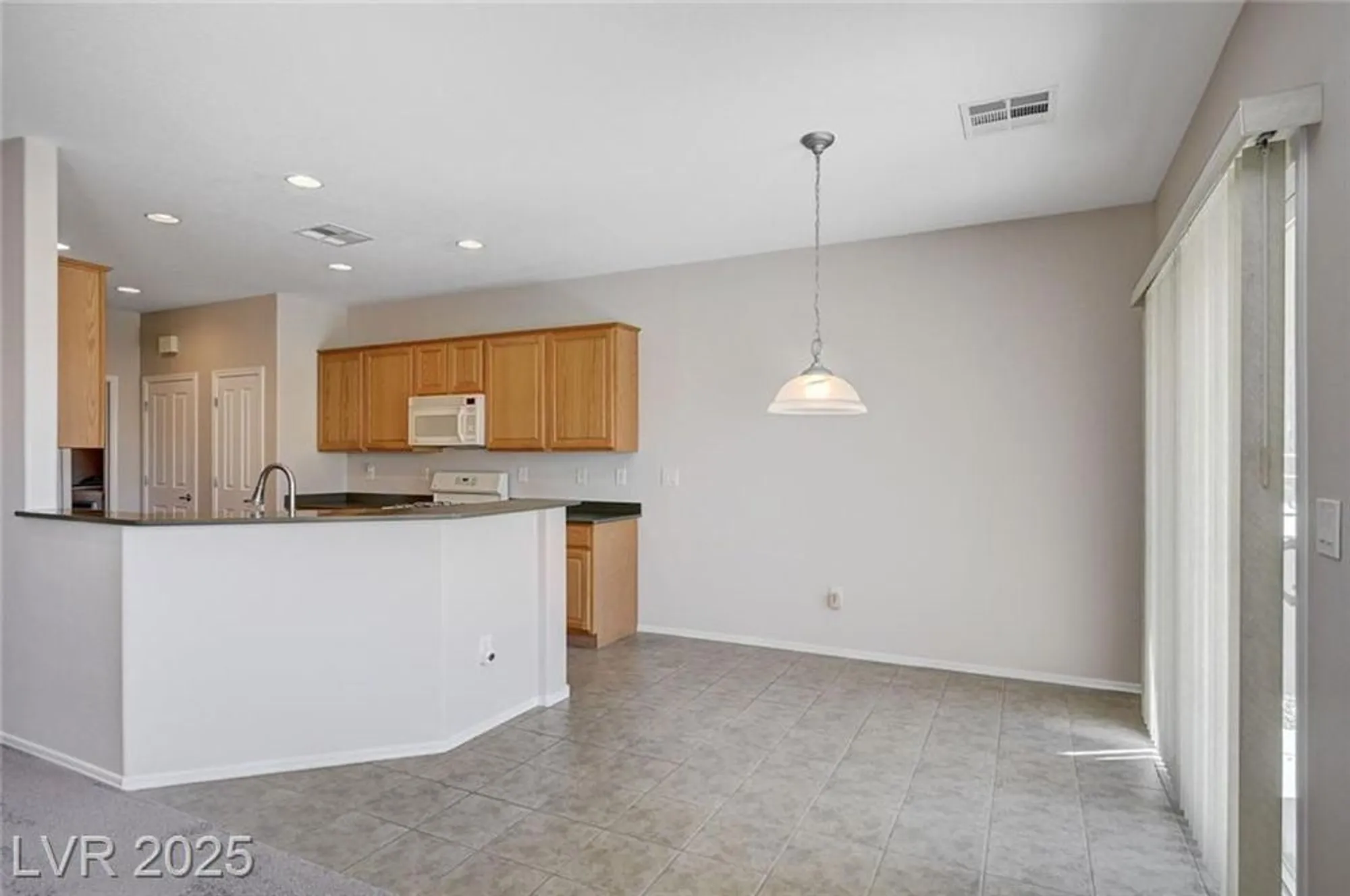Property Slideshow image 10 of 37 | 2499 capella star st, Henderson, NV, 89044