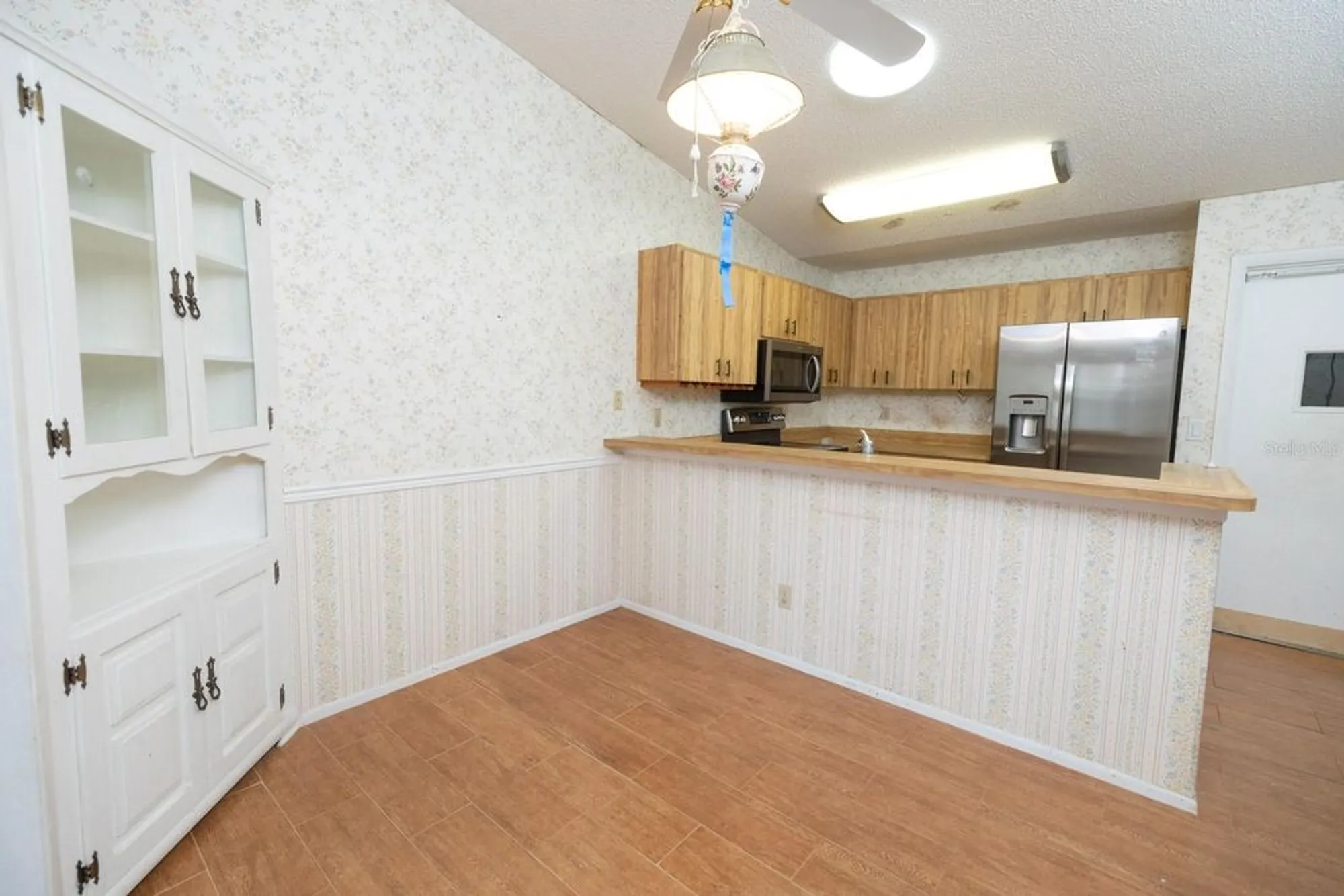 Property Slideshow image 12 of 58 | 4018 oakhurst dr 3181, Sarasota, FL, 34233