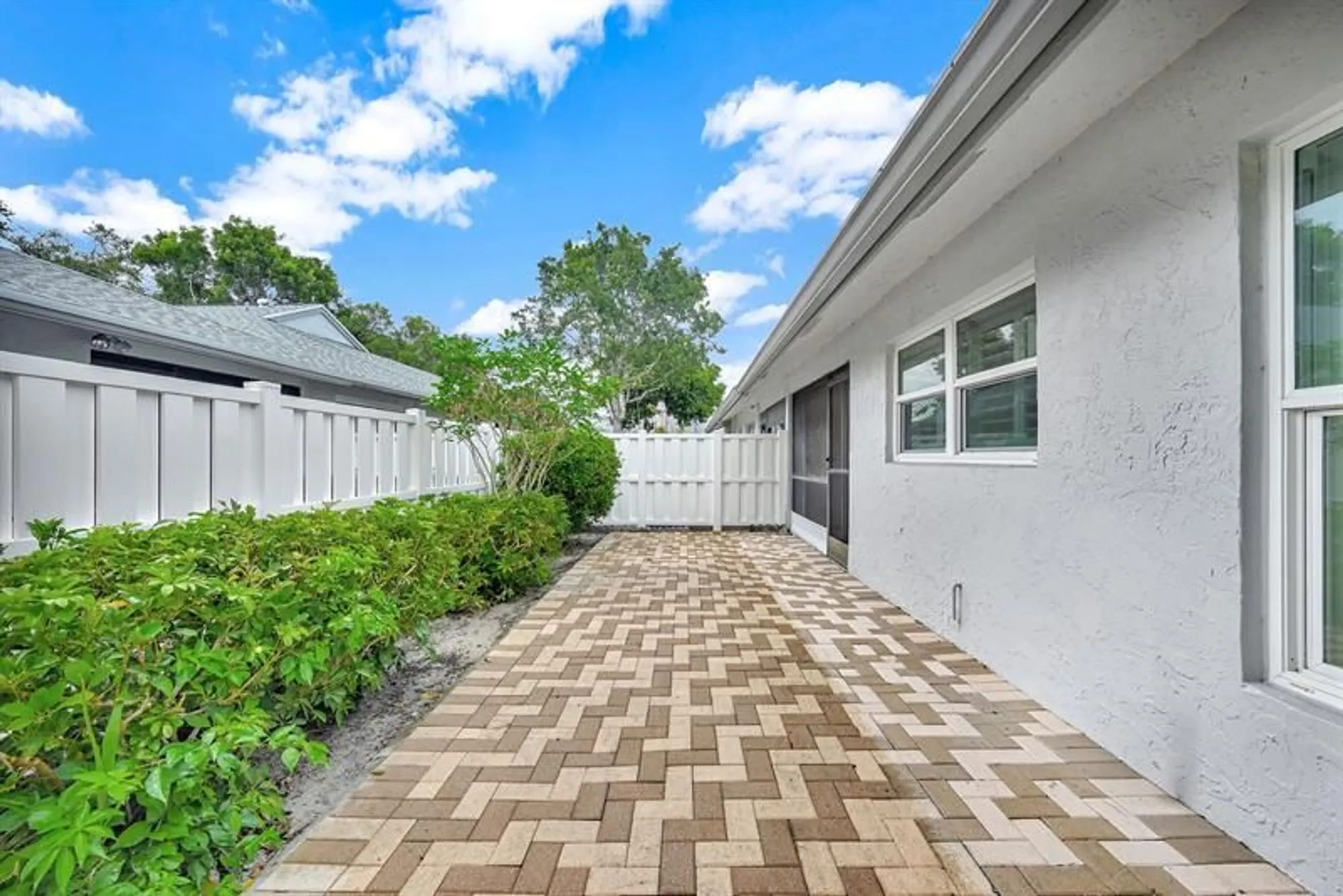 Property Slideshow image 24 of 49 | 8943 sunscape ln # 8943, Boca Raton, FL, 33496