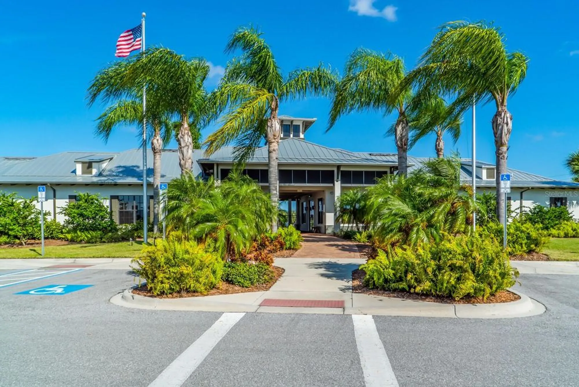 Property Slideshow image 49 of 89 | 1250 tidewater ct, Bradenton, FL, 34208