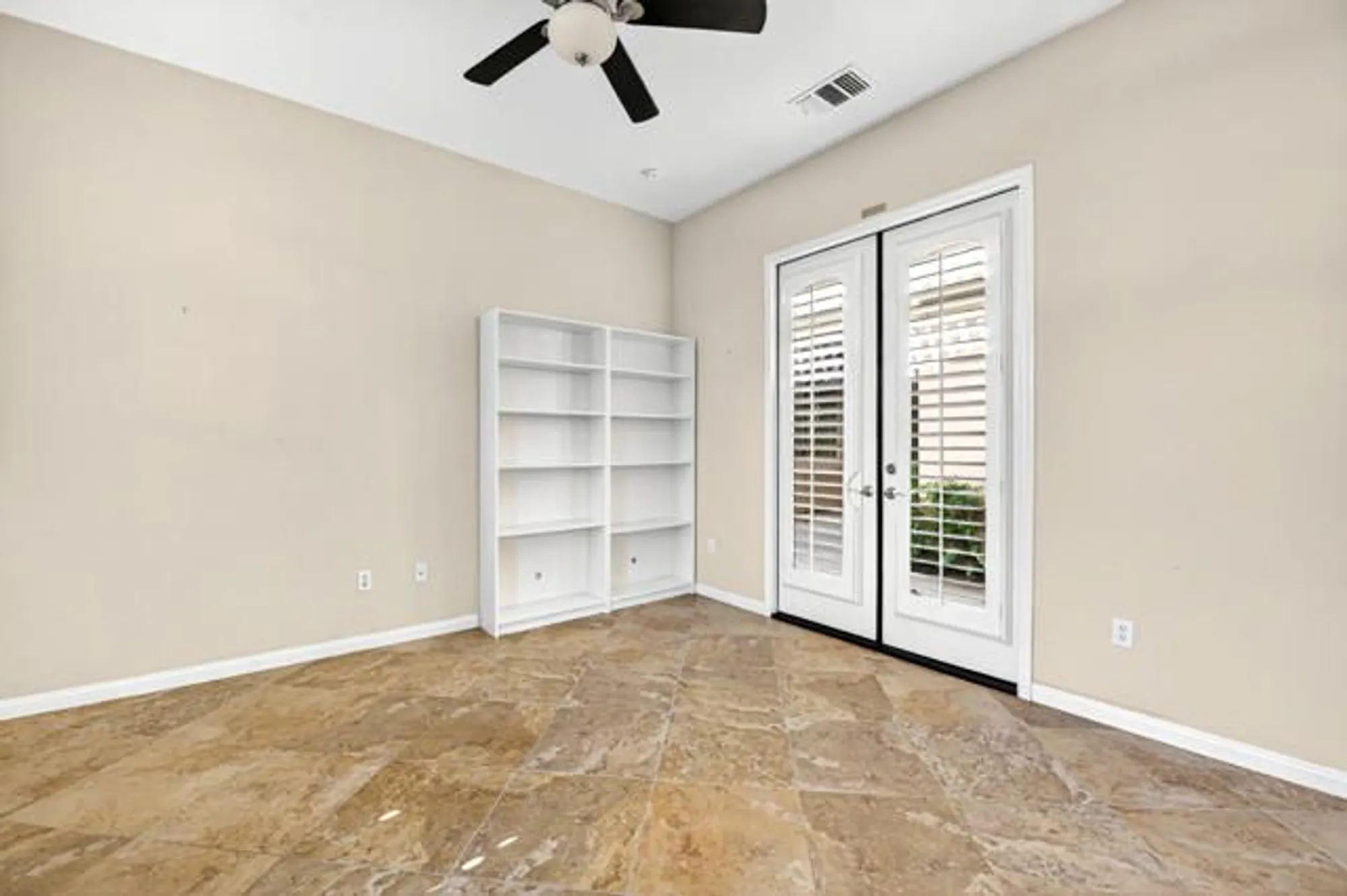 Property Slideshow image 39 of 69 | 81073 avenida tres lagunas, Indio, CA, 92203