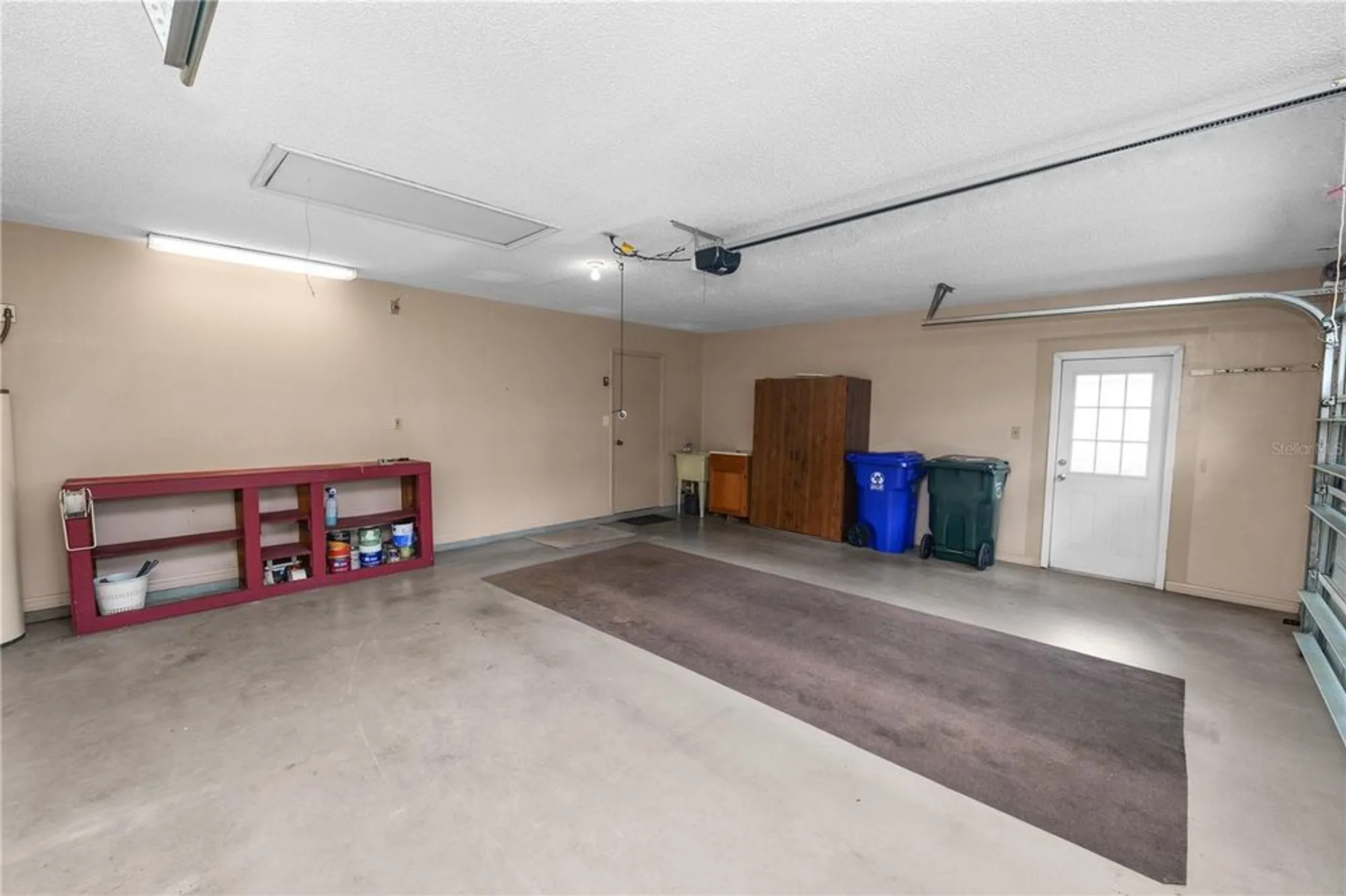 Property Slideshow image 28 of 34 | 1038 parakeet trl, Lakeland, FL, 33809