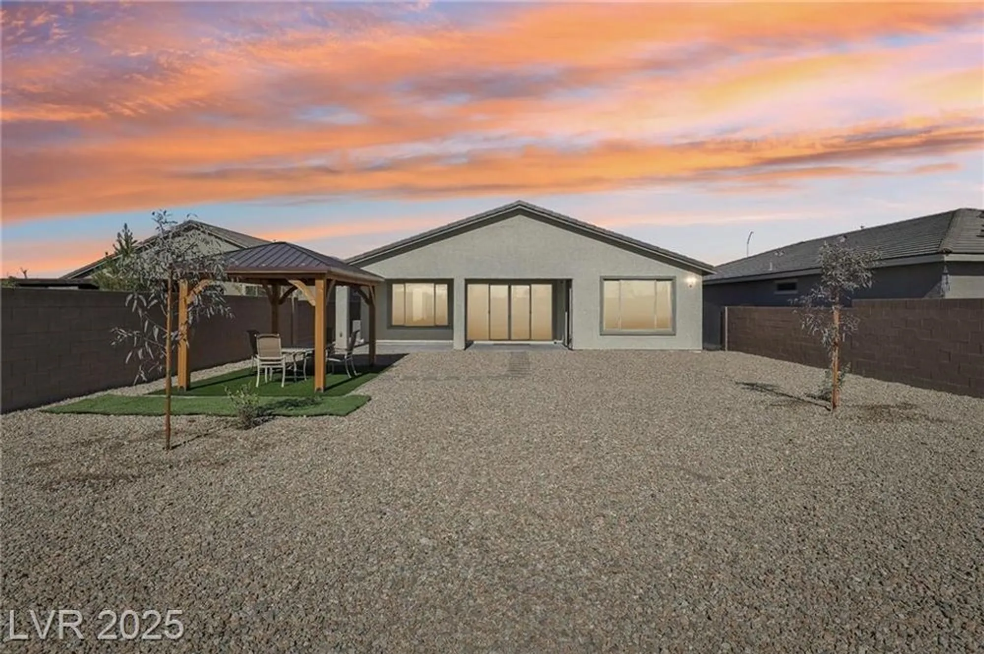 Property Slideshow image 9 of 41 | 2255 woodbluff ave, North Las Vegas, NV, 89086