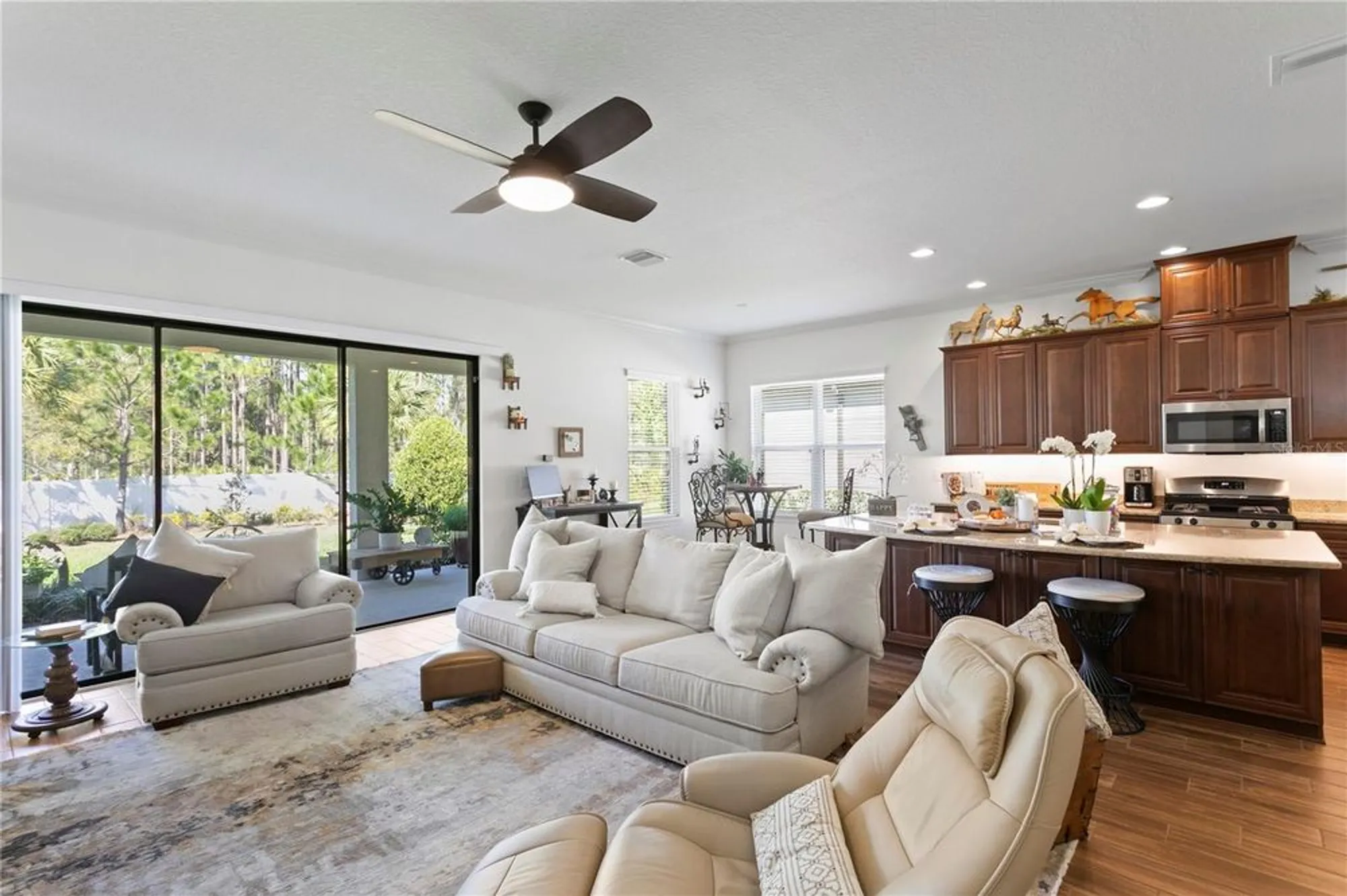 Property Slideshow image 8 of 68 | 20173 umbria hill dr, Tampa, FL, 33647