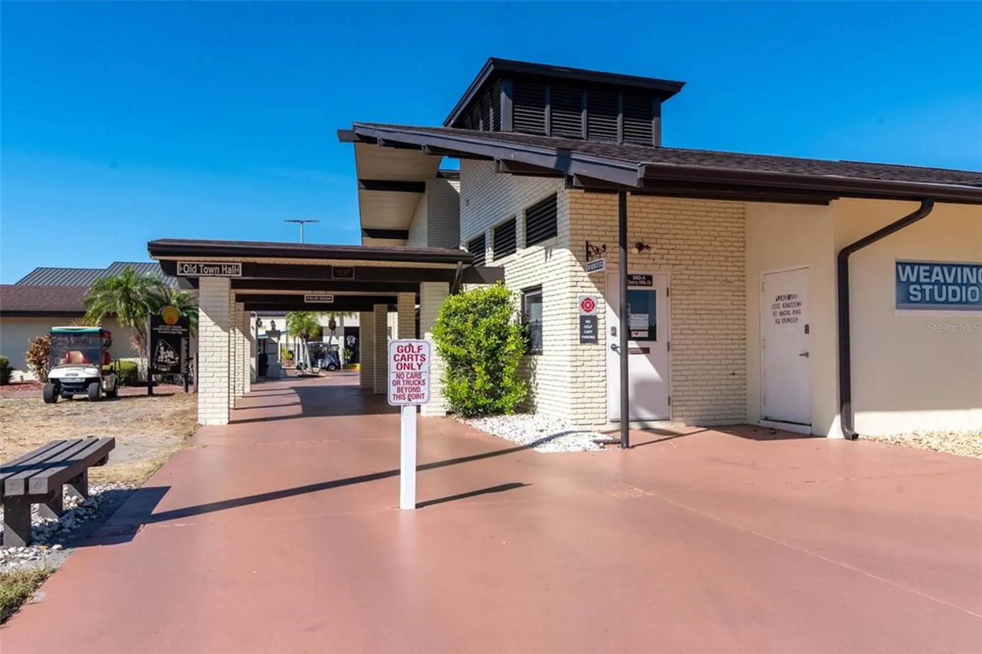 Property Slideshow image 40 of 53 | 735 torrey pines ave, Sun City Center, FL, 33573