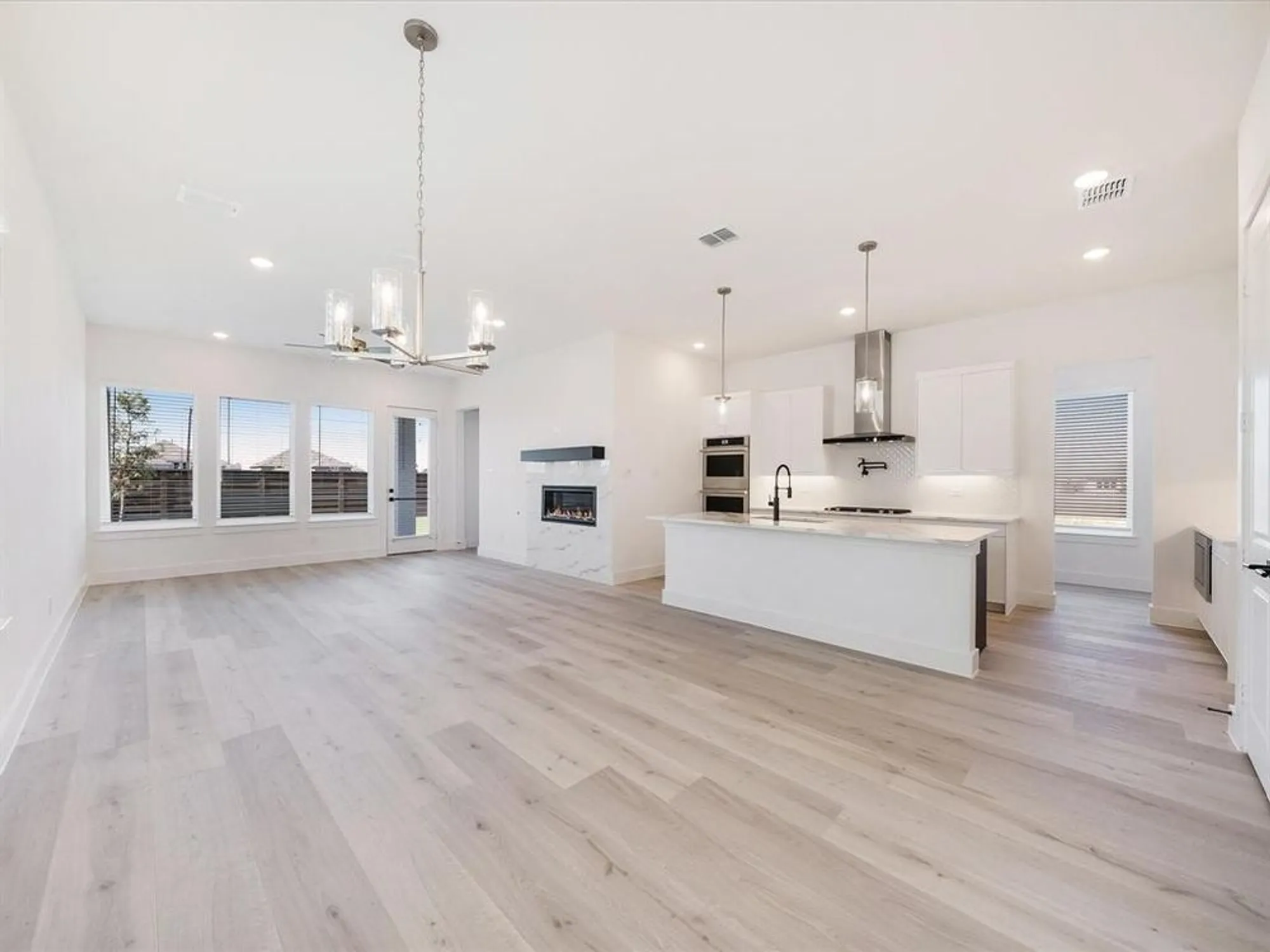 Property Slideshow image 6 of 40 | 1436 imperial ave, Frisco, TX, 75036